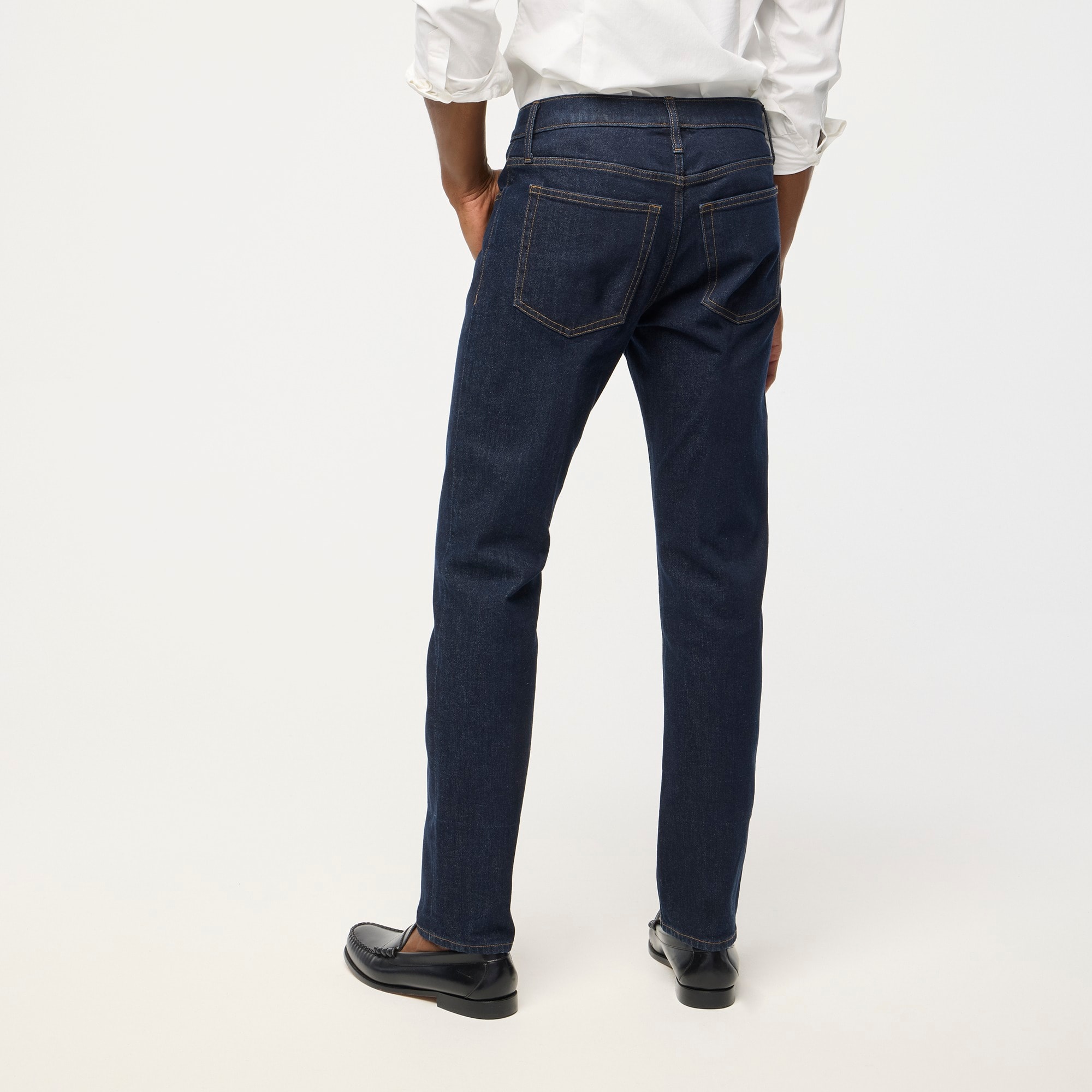 Straight-fit jean in signature flex
