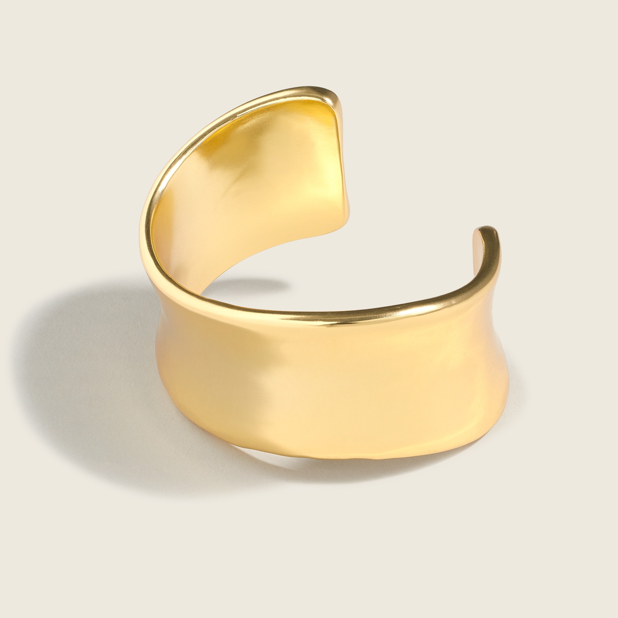 Hammered texture wave cuff