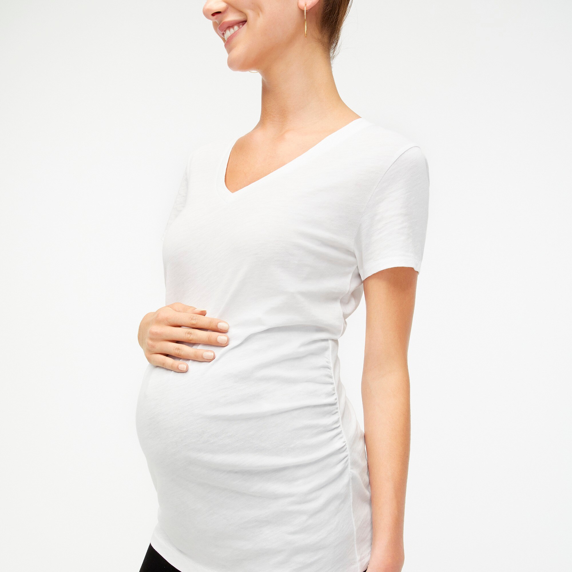 V-neck maternity tee