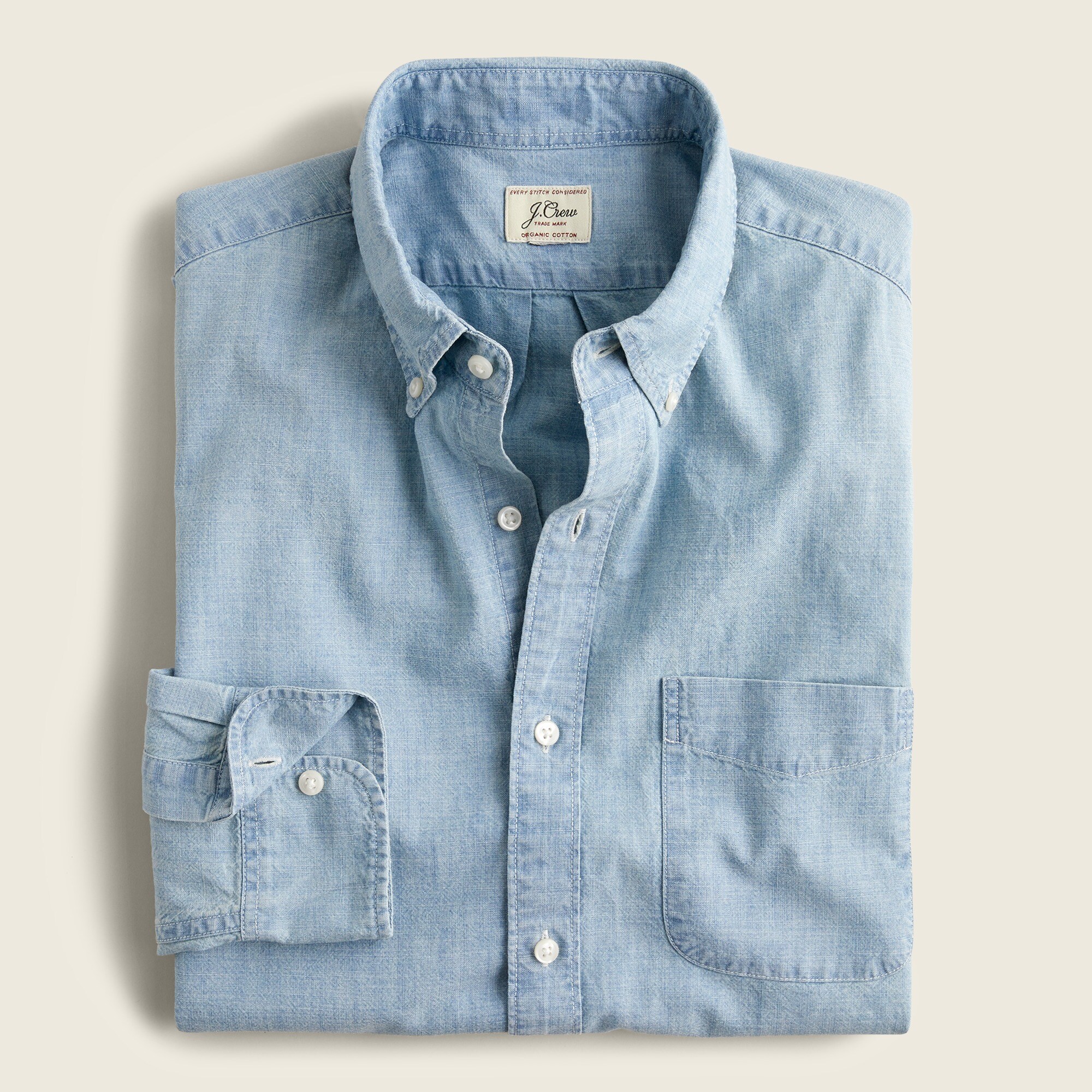 Organic cotton chambray shirt in five-year wash