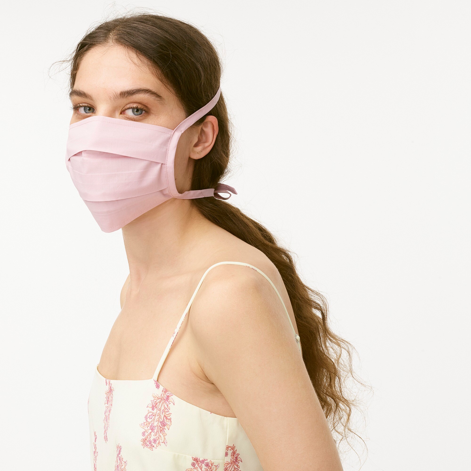 Three-pack nonmedical tie-back face masks