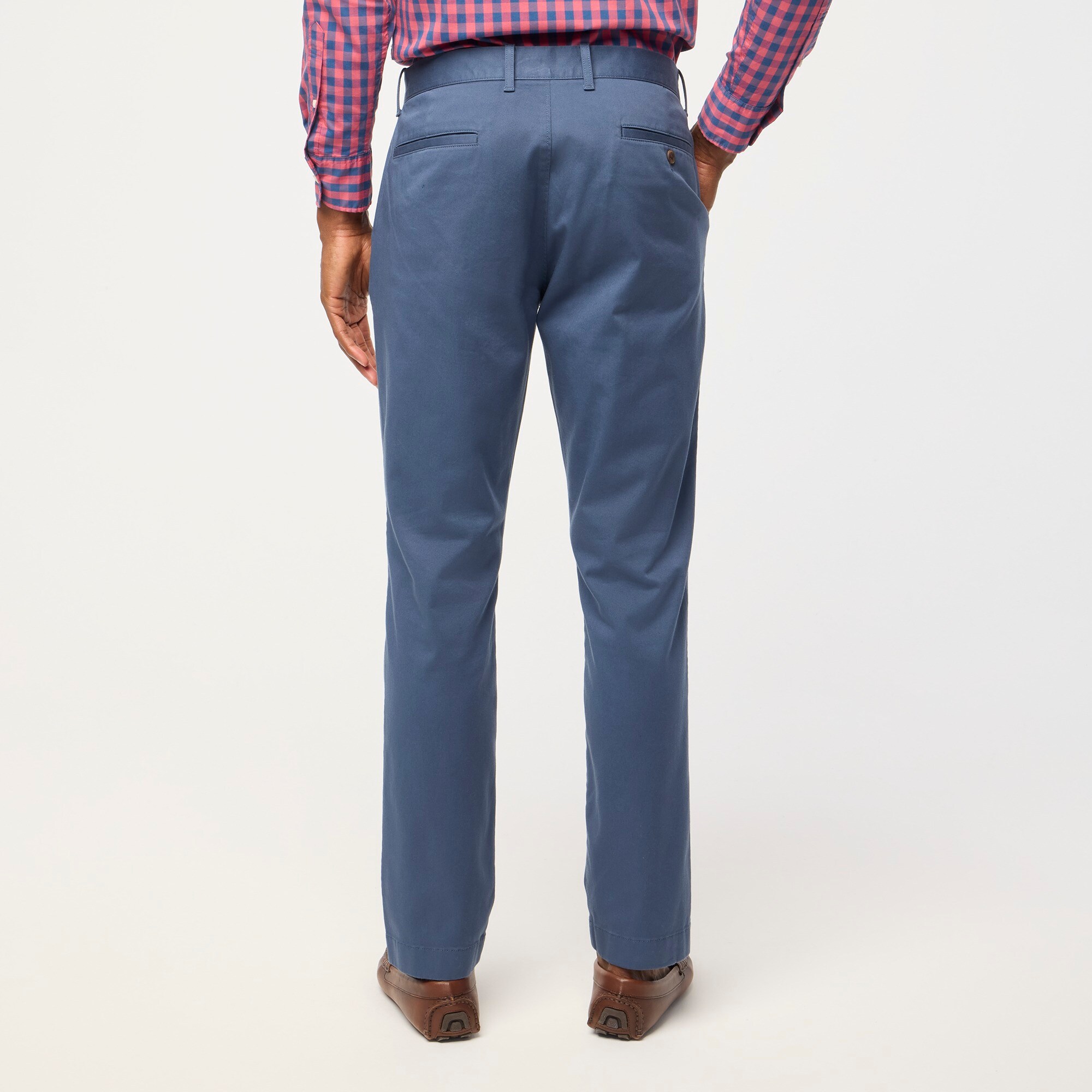 Athletic slim-fit chino pant