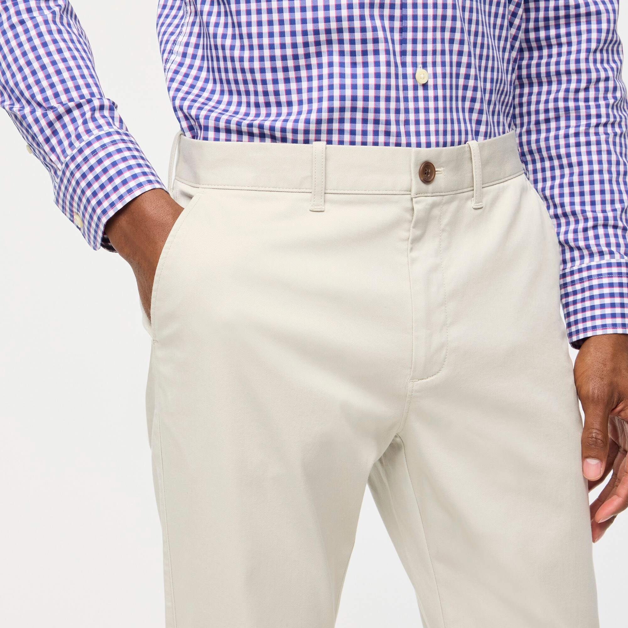 Athletic slim-fit chino pant