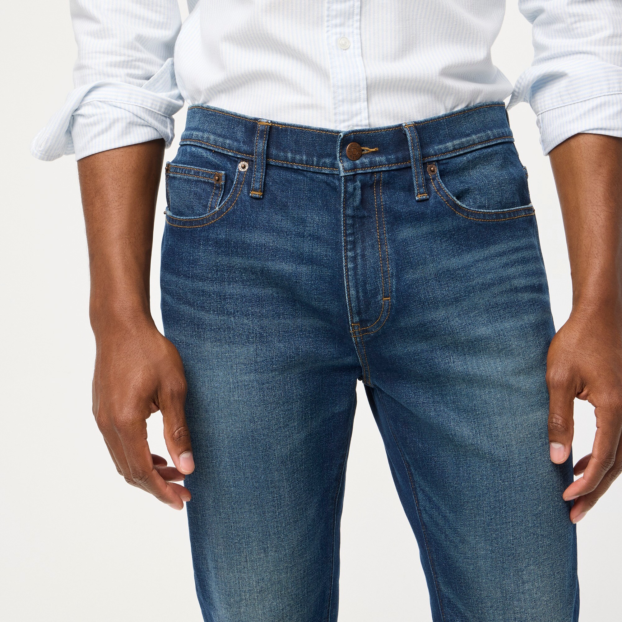 Slim-fit jean in signature flex