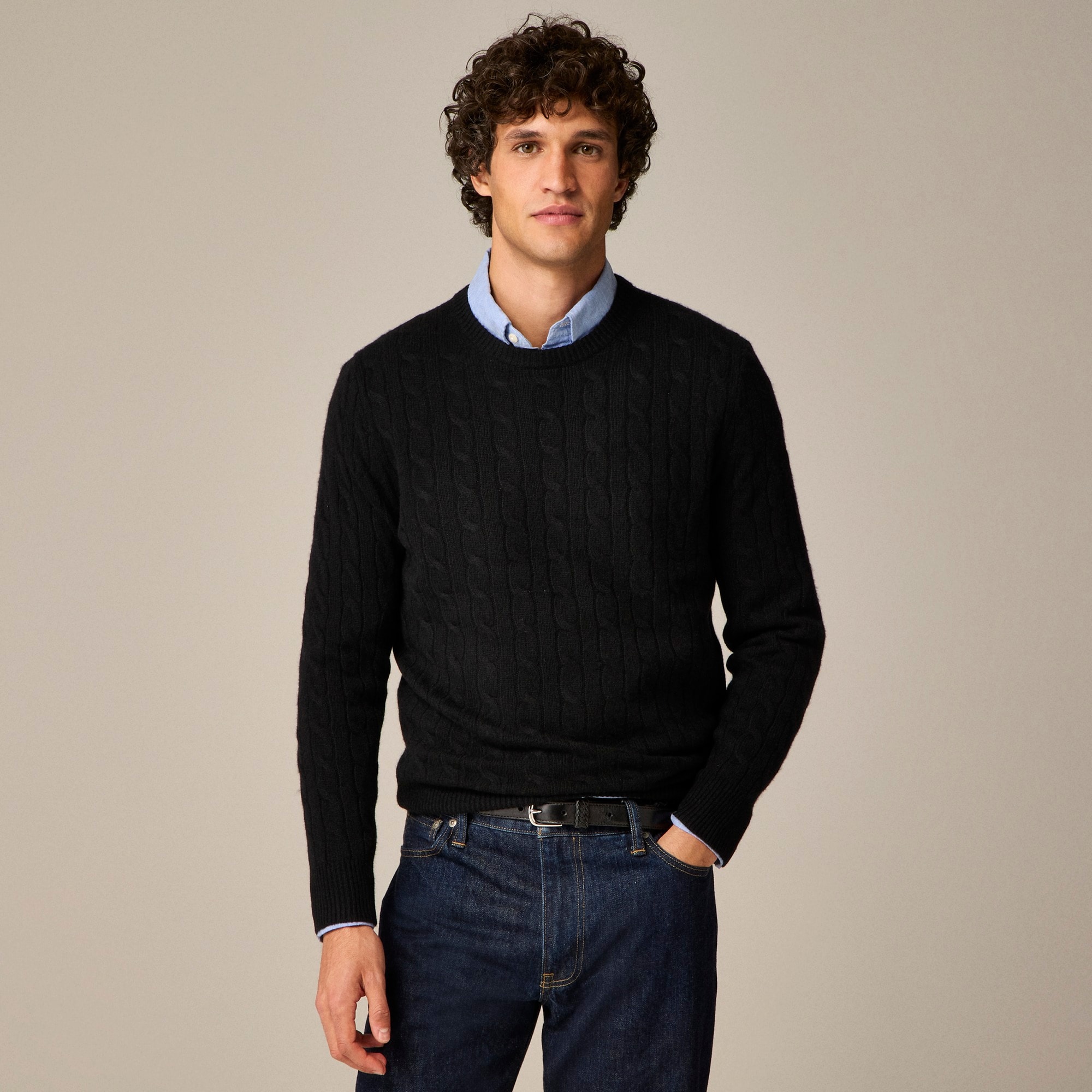  Cashmere cable-knit sweater