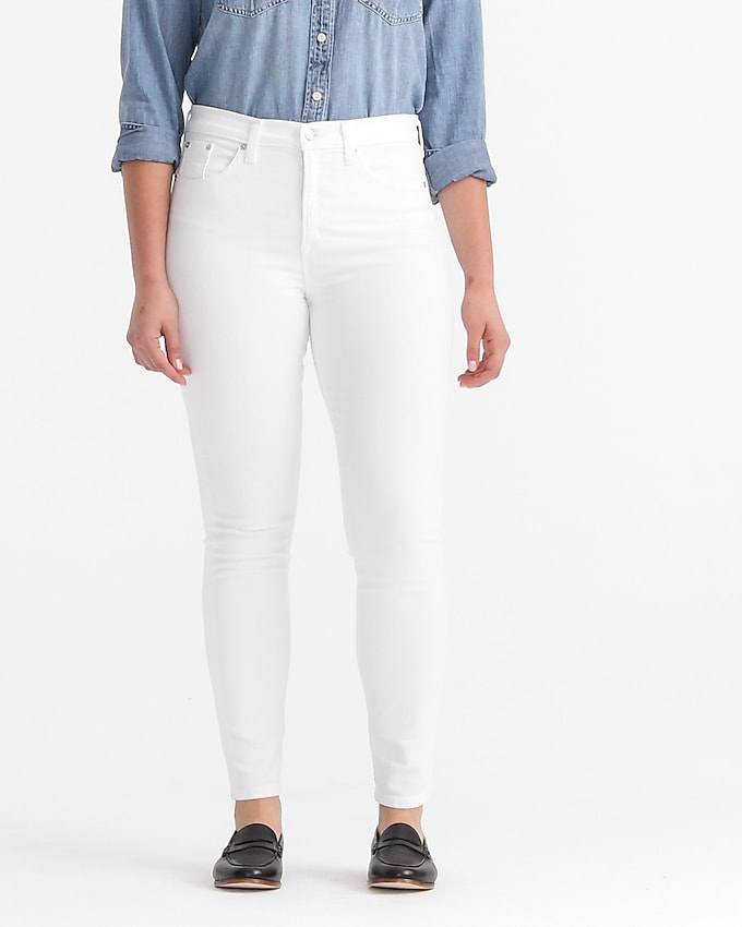 9" mid-rise toothpick jean in white