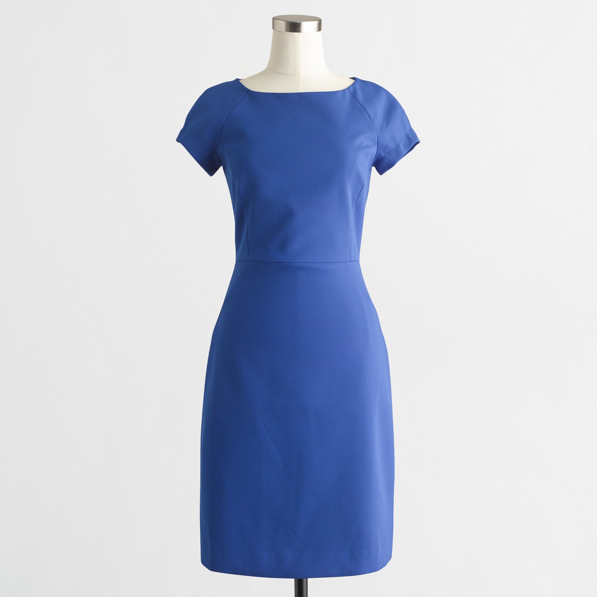 Crepe short-sleeve dress