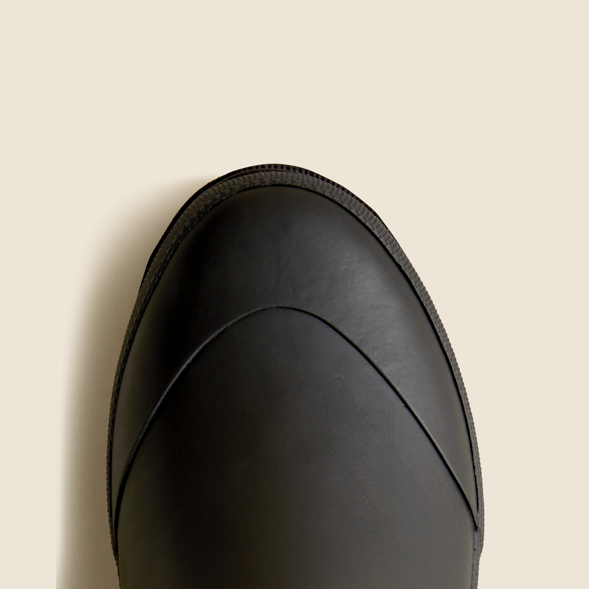 Short lug-sole rain boots