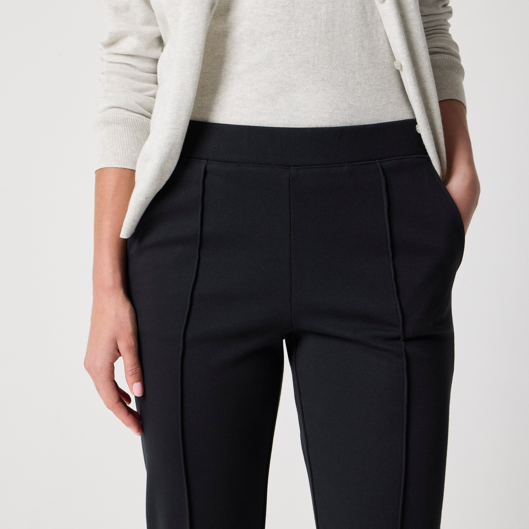 Pintuck sweatpant