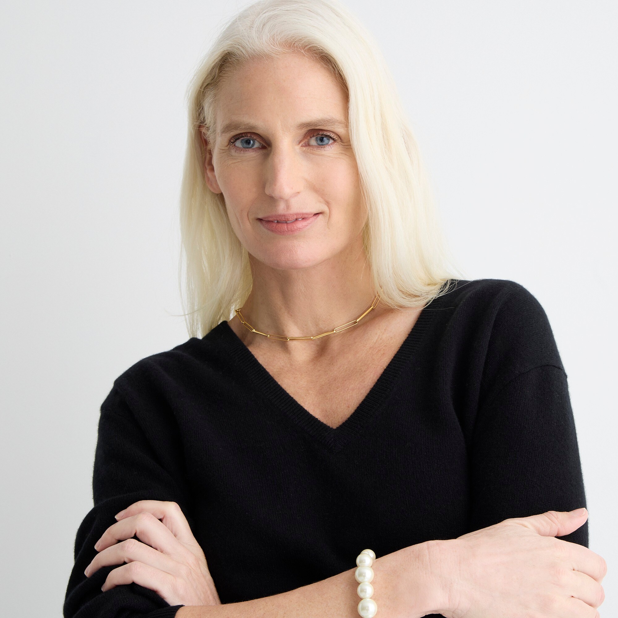 Cashmere relaxed V-neck sweater