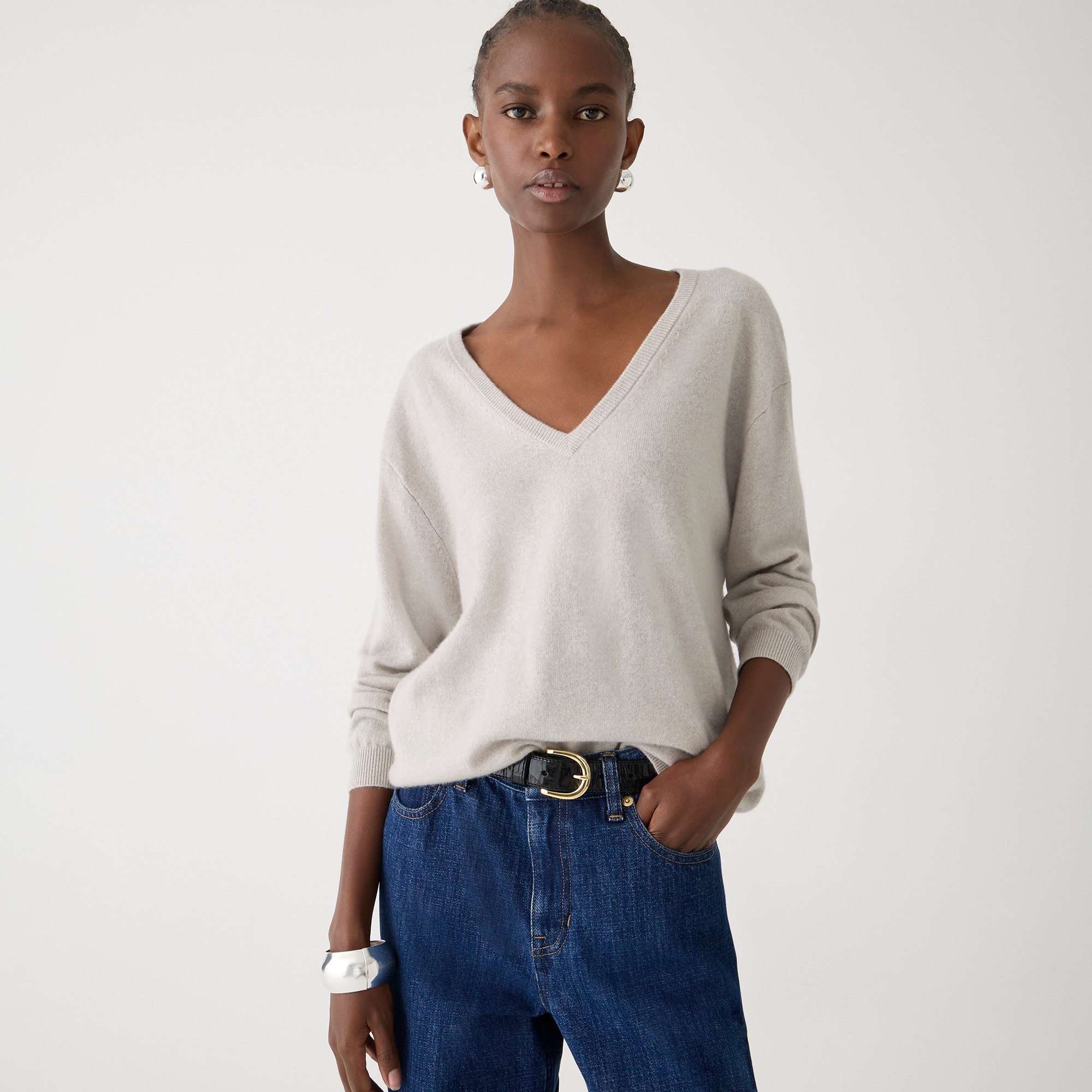 womens Cashmere relaxed V-neck sweater