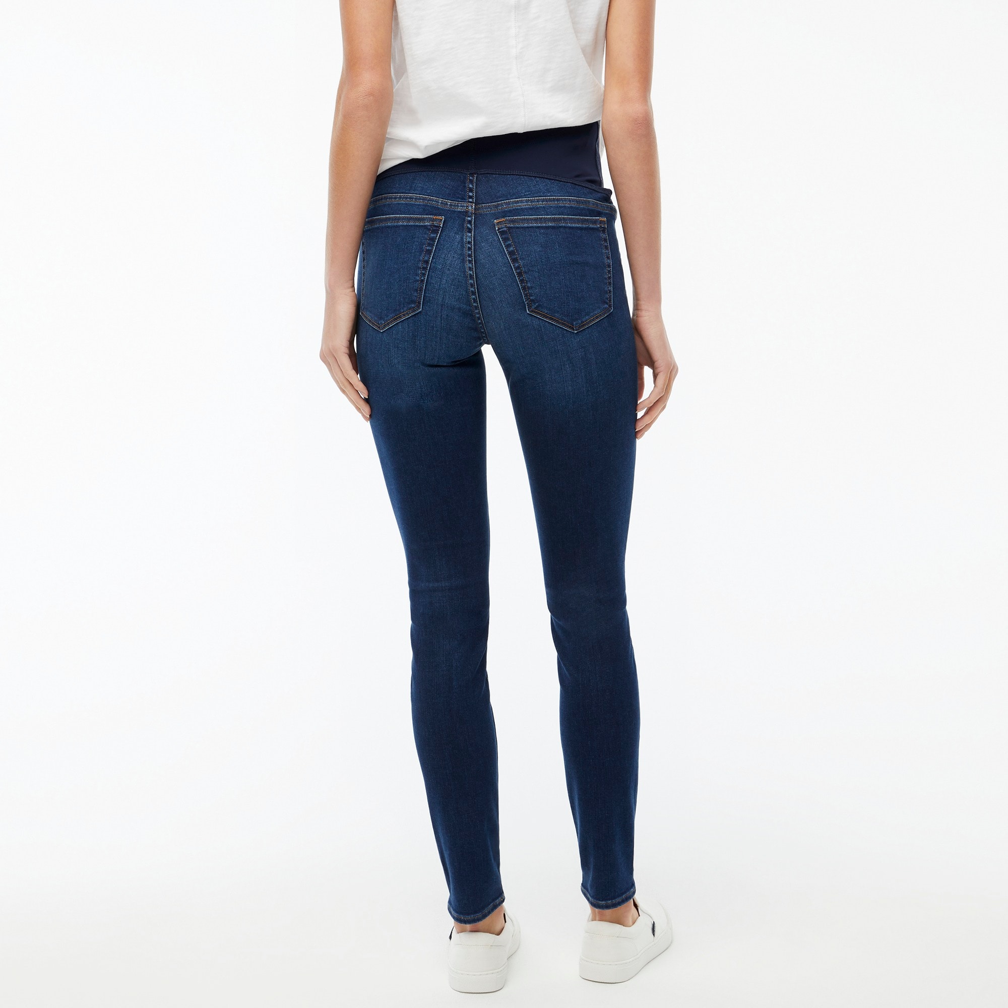 Maternity jean in signature stretch