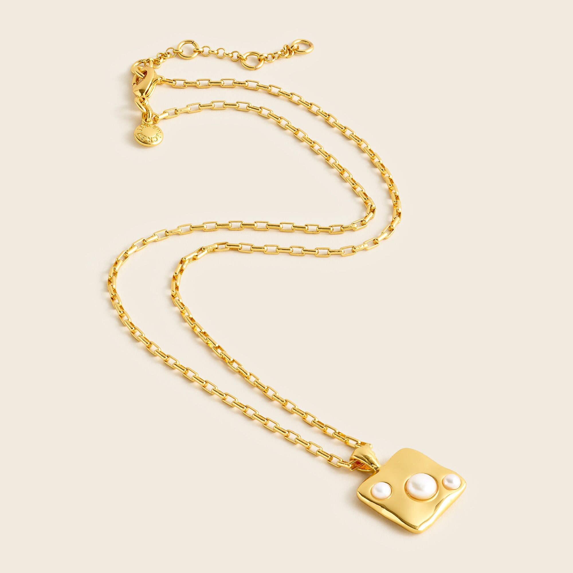 Freshwater pearl inlay pendant necklace