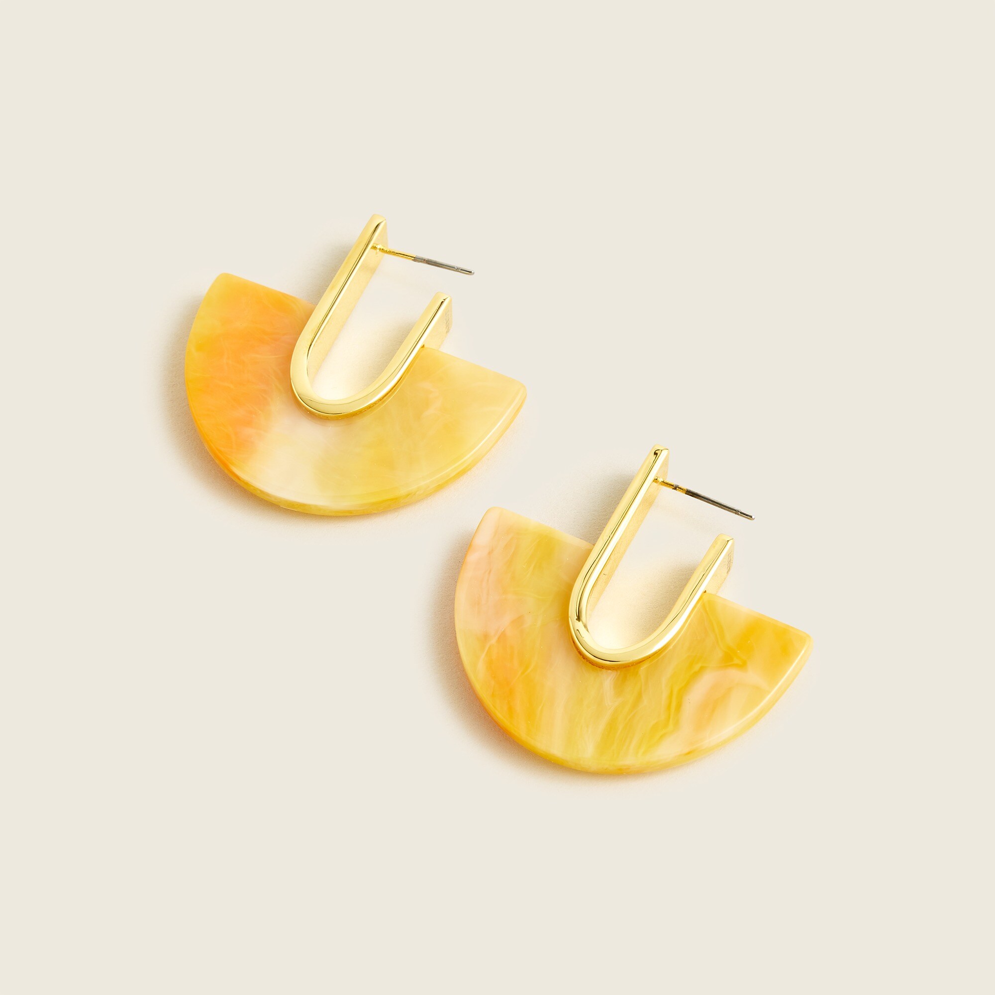 Made-in-Italy marbled acetate fan earrings