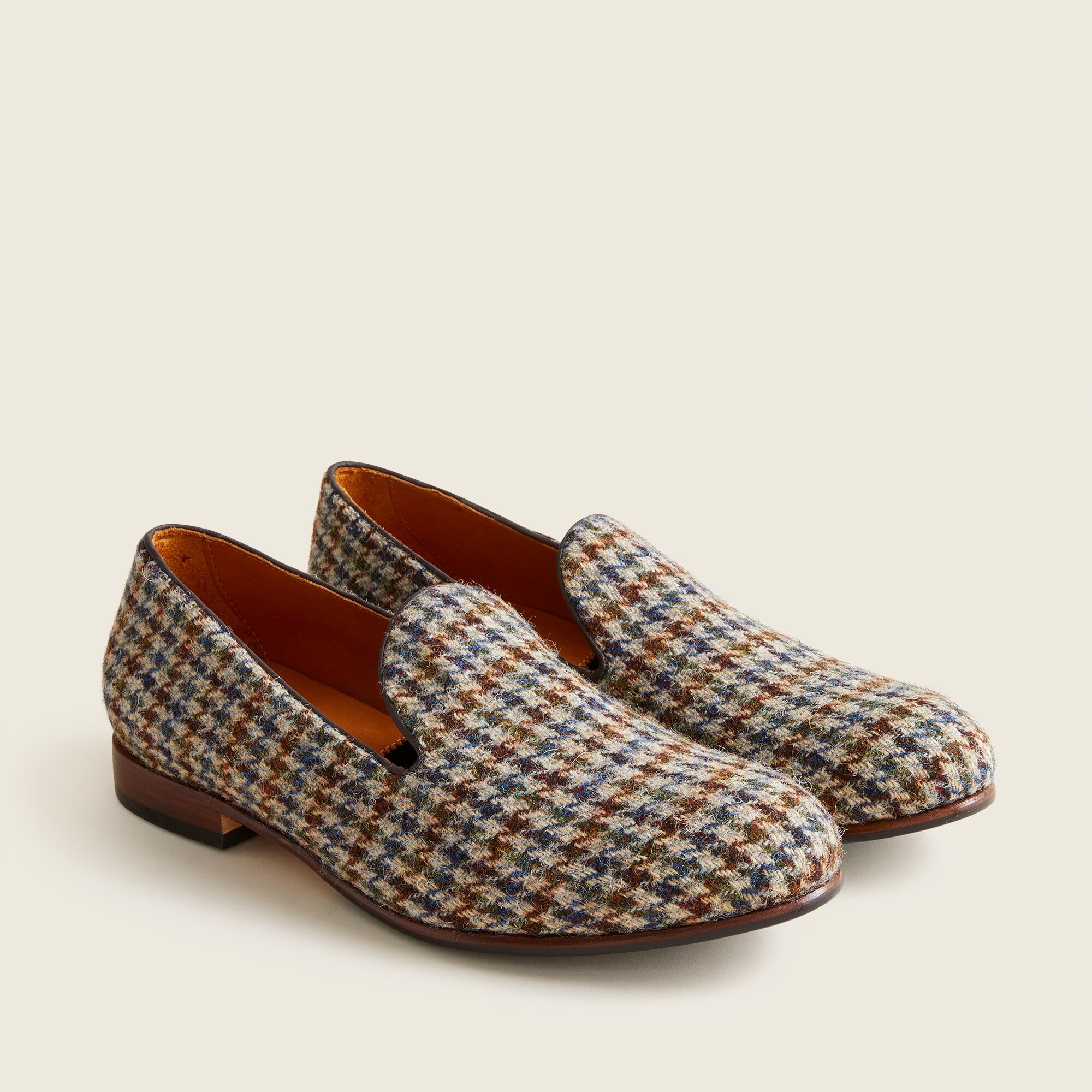 ◇HarrisTweed Side Shellchair1 BB900_WZ1544?hei=1700&crop=0,0