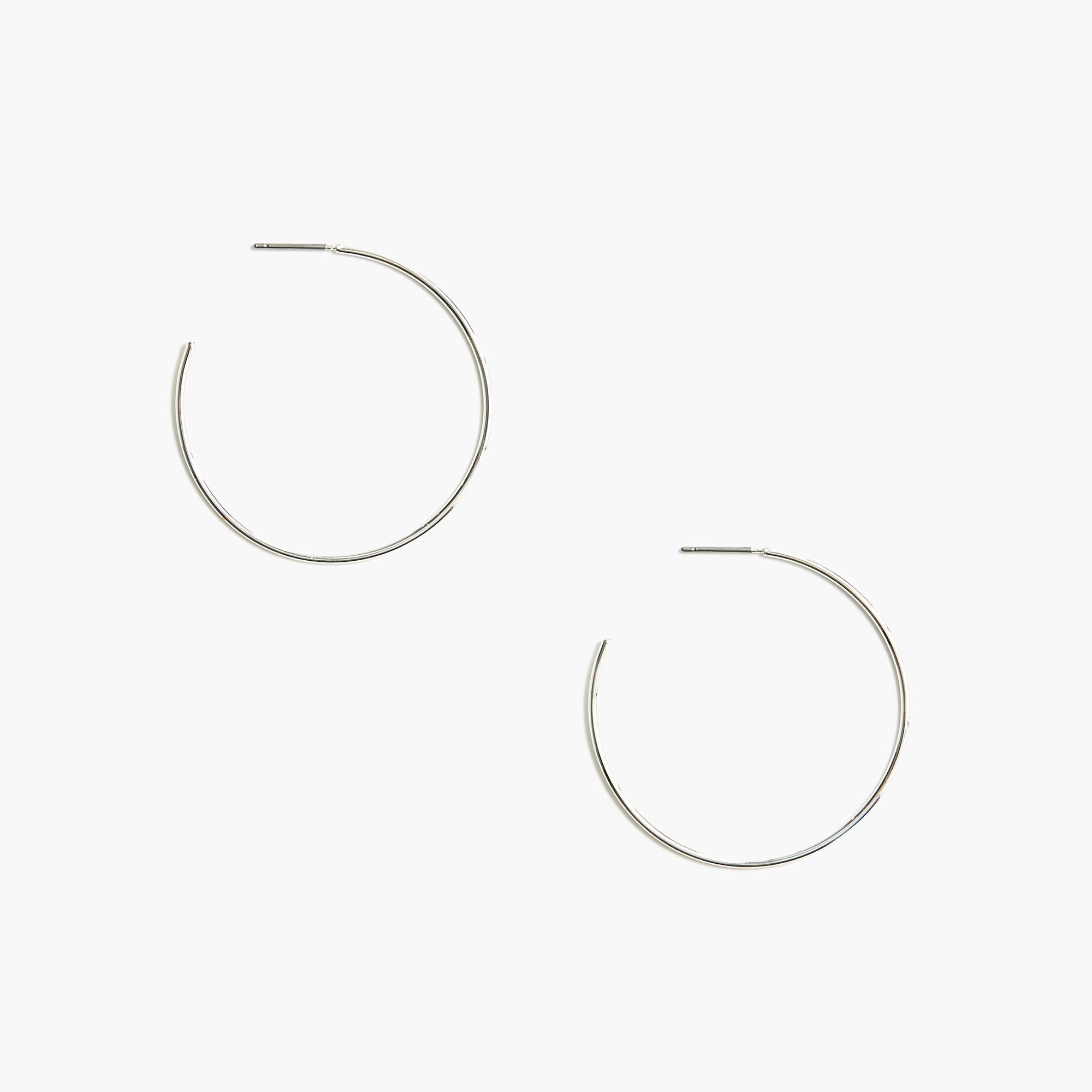  Simple hoop earrings