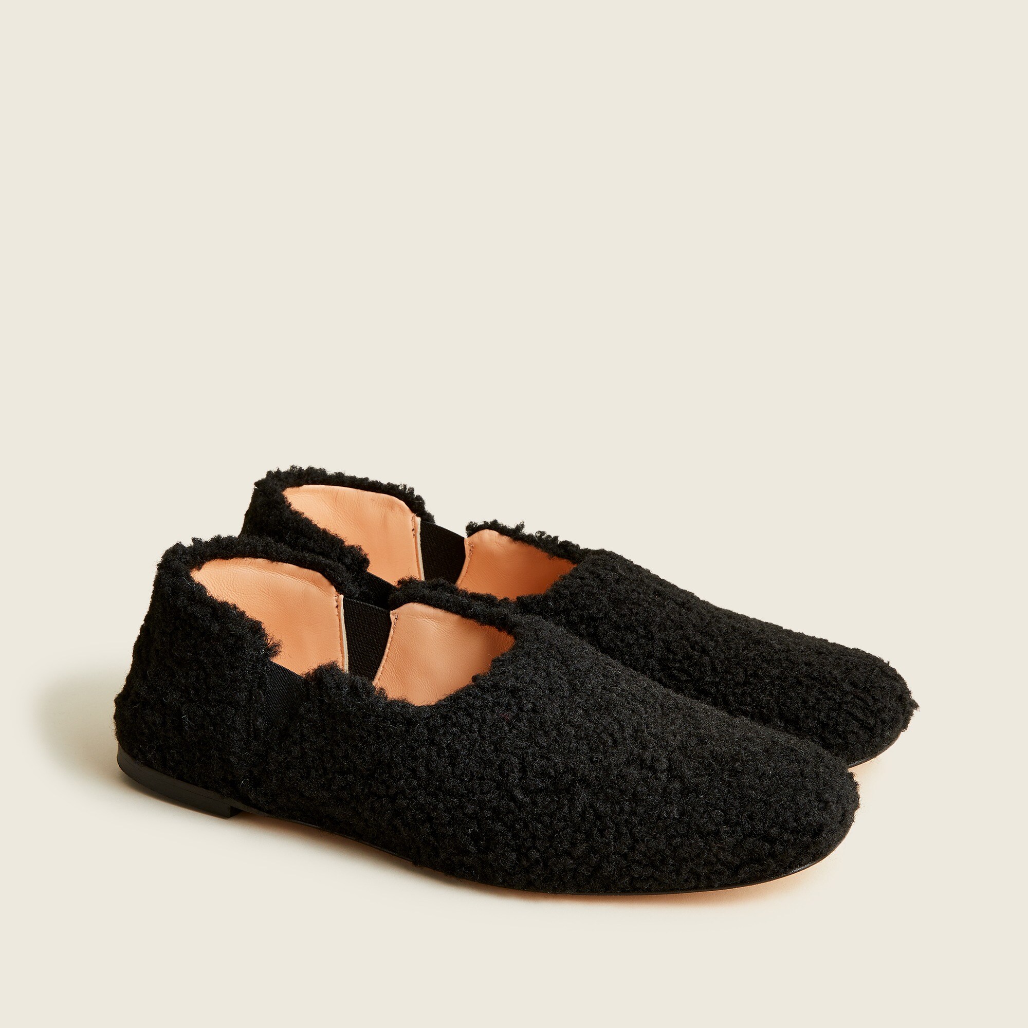 Sherpa flats with elastic