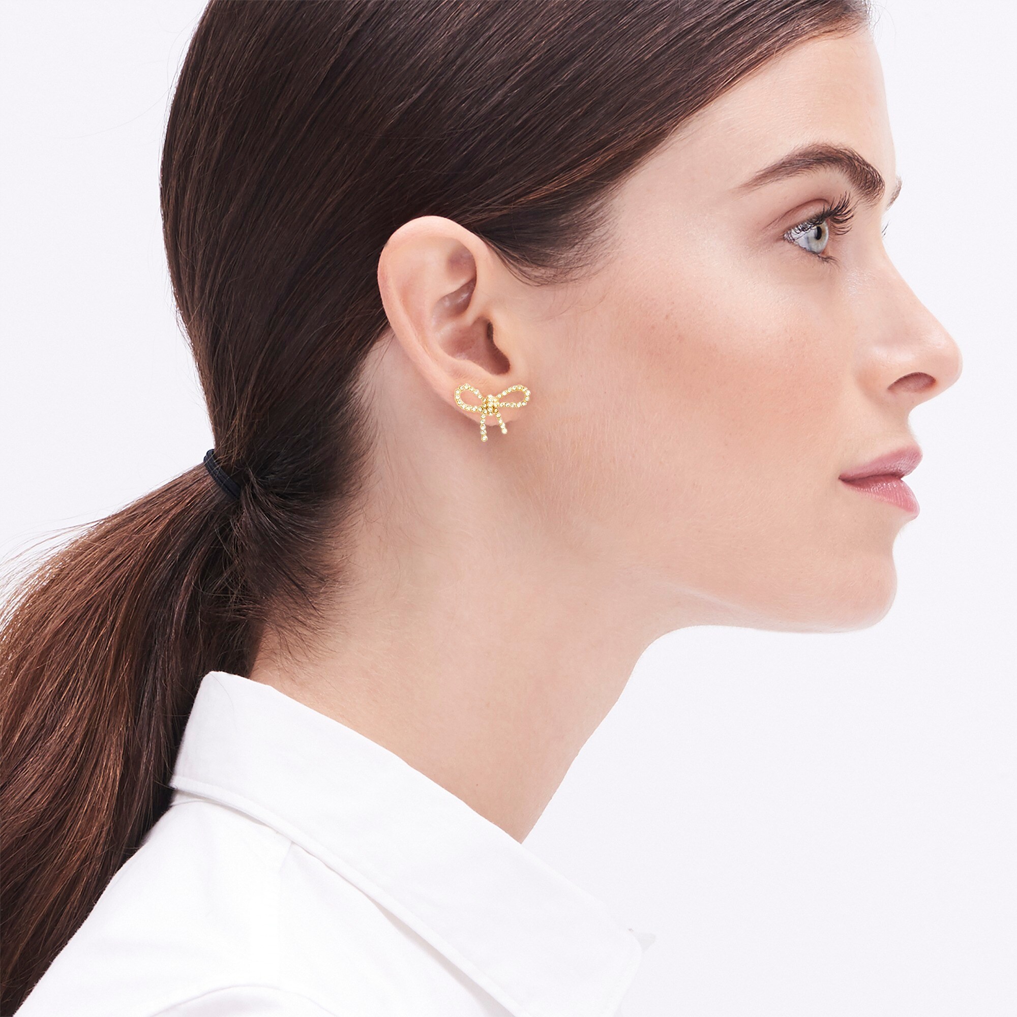 Crystal bow stud earrings