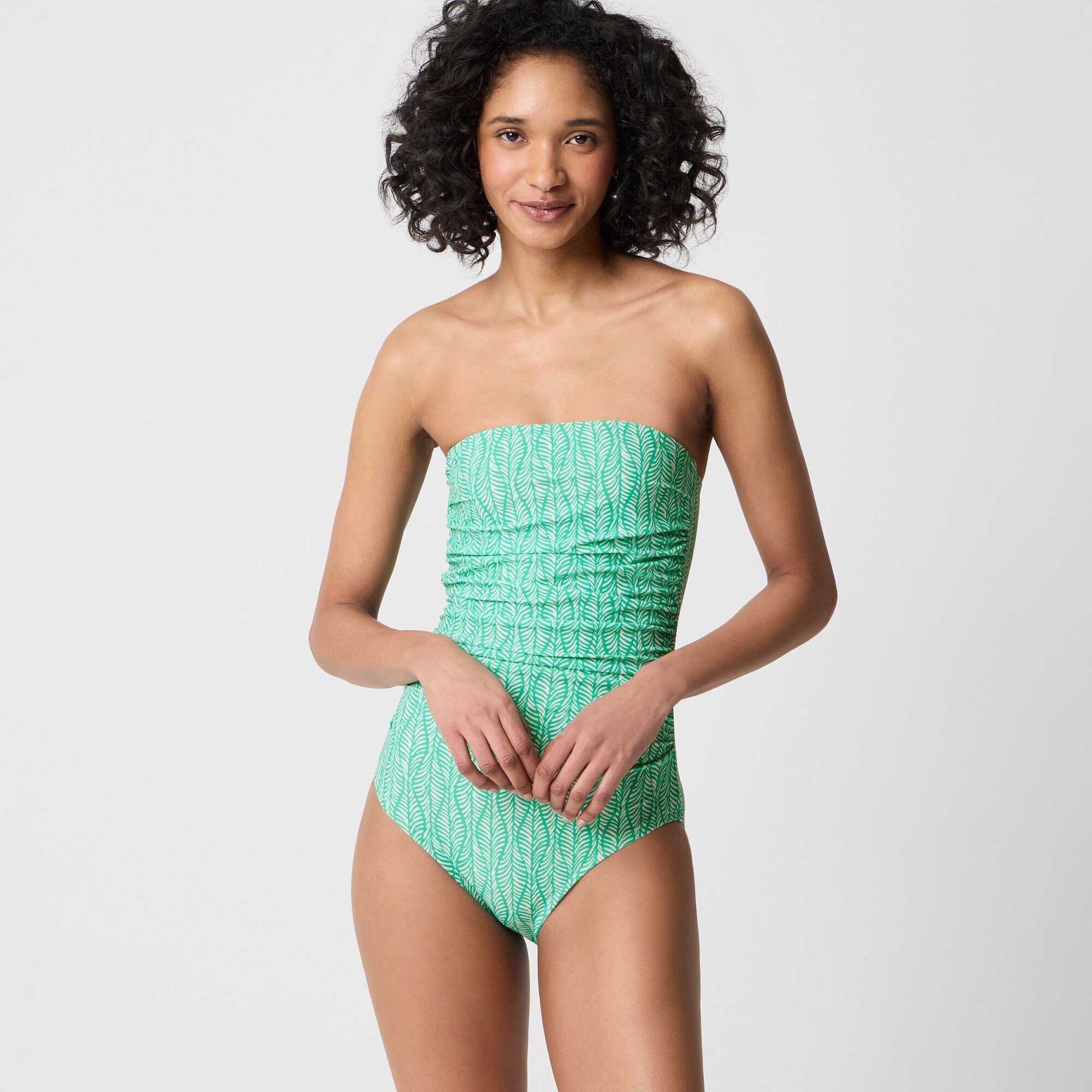  Printed strapless one-piece swimsuit