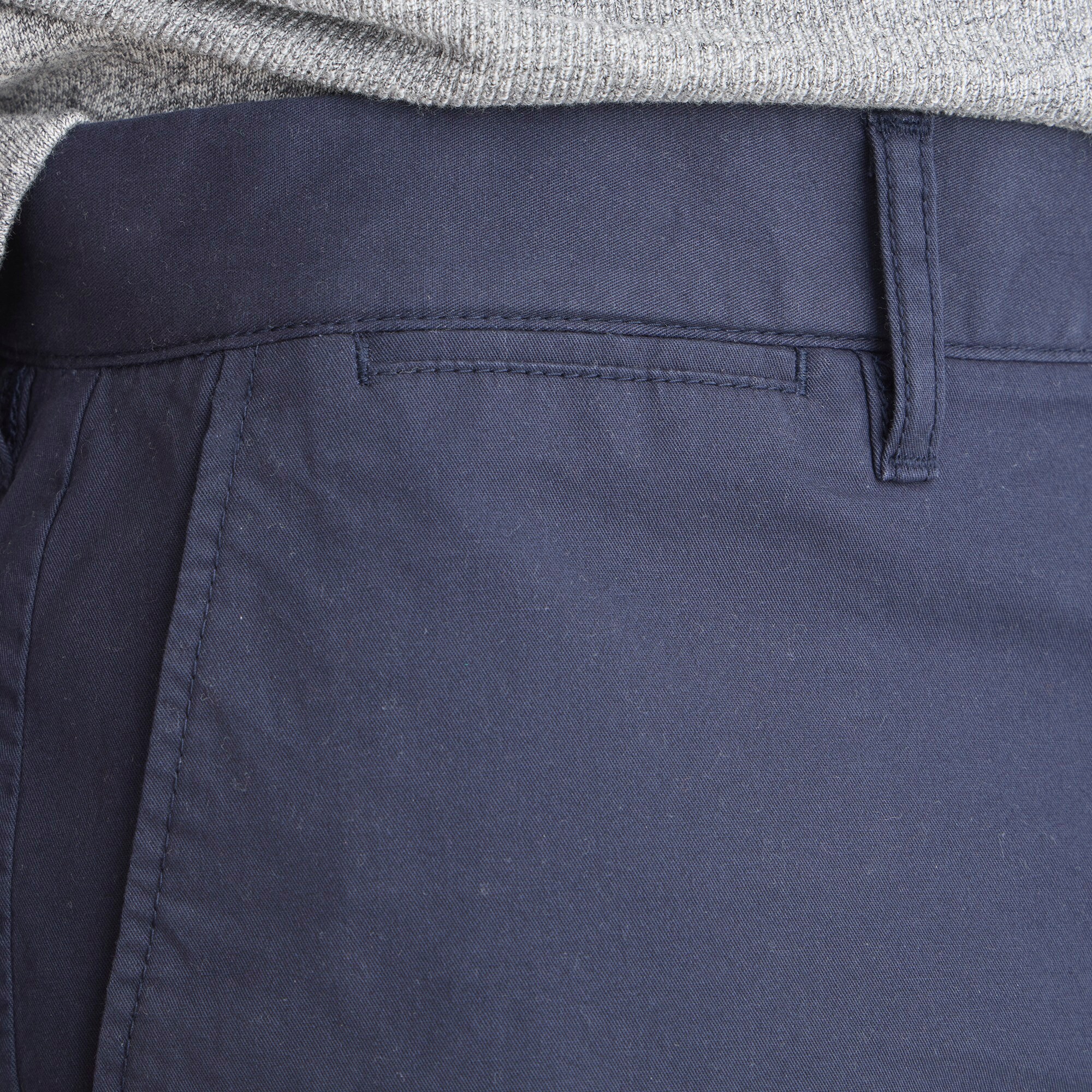 7" stretch chino short