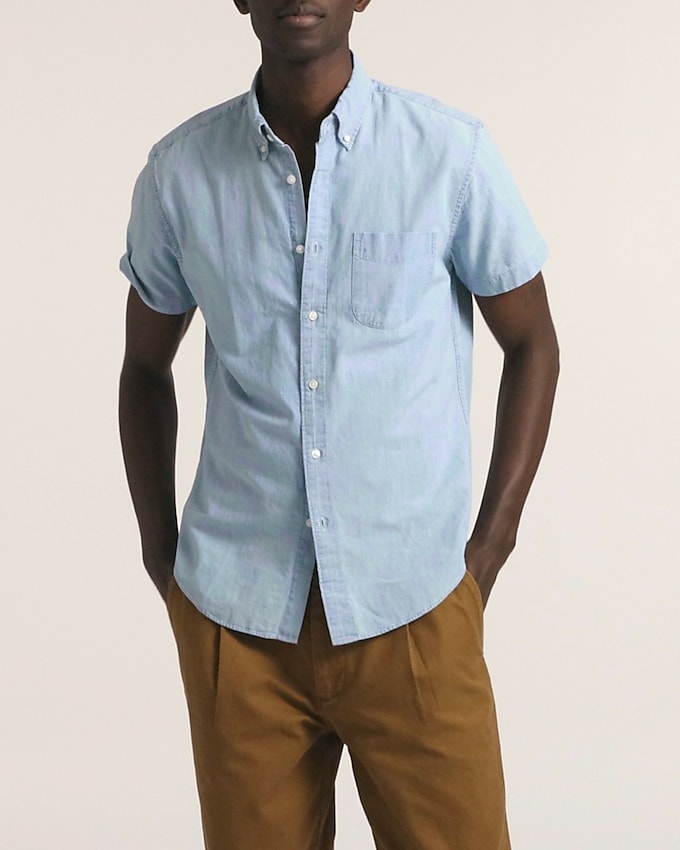 Short-sleeve indigo organic chambray shirt