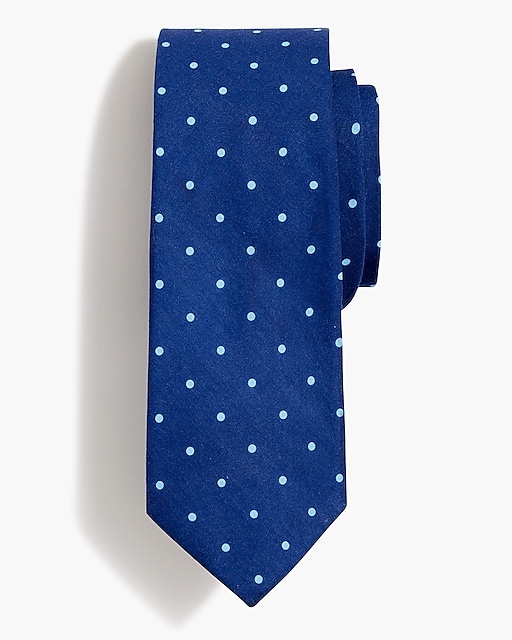  Blue dot tie