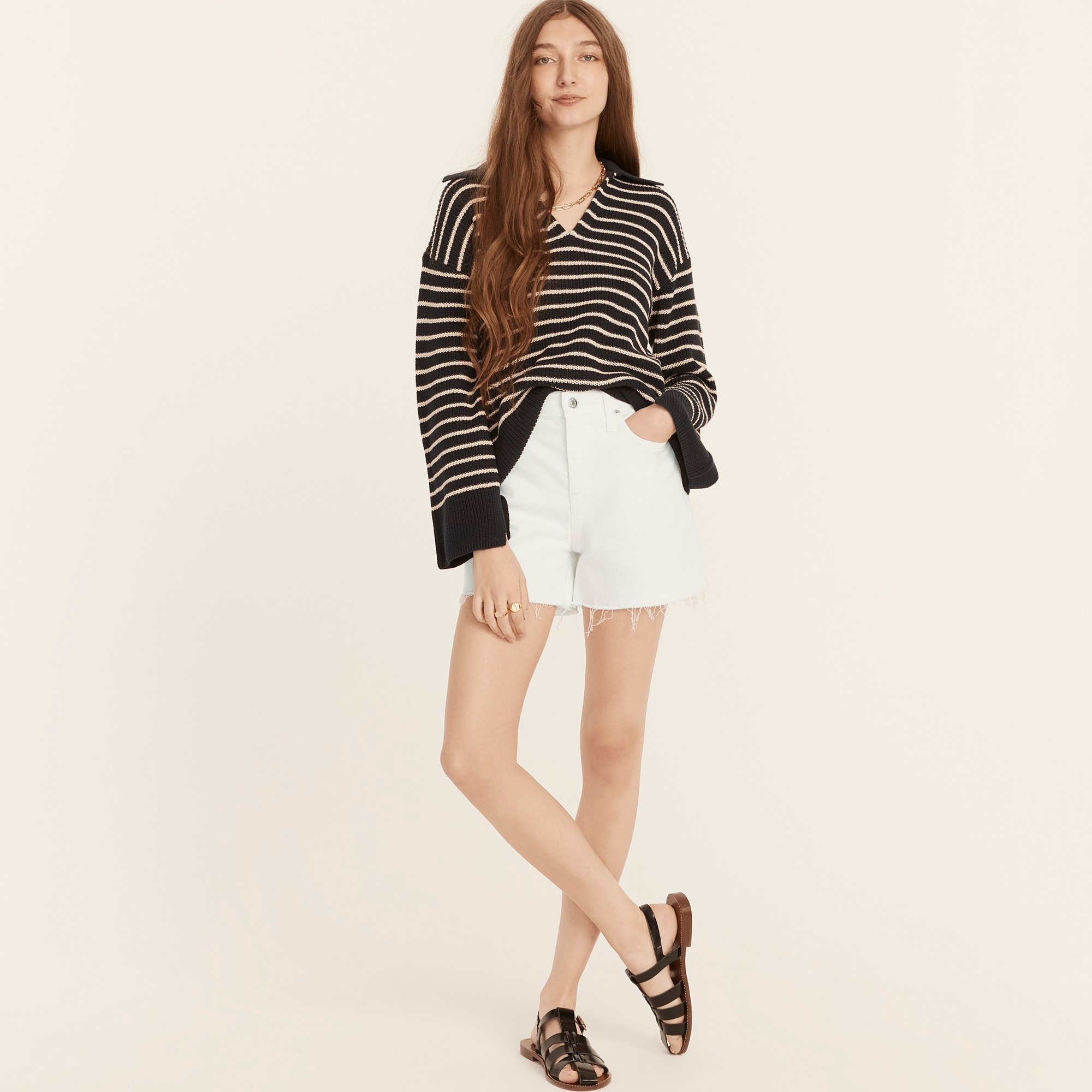 High-rise denim short in white - image 4