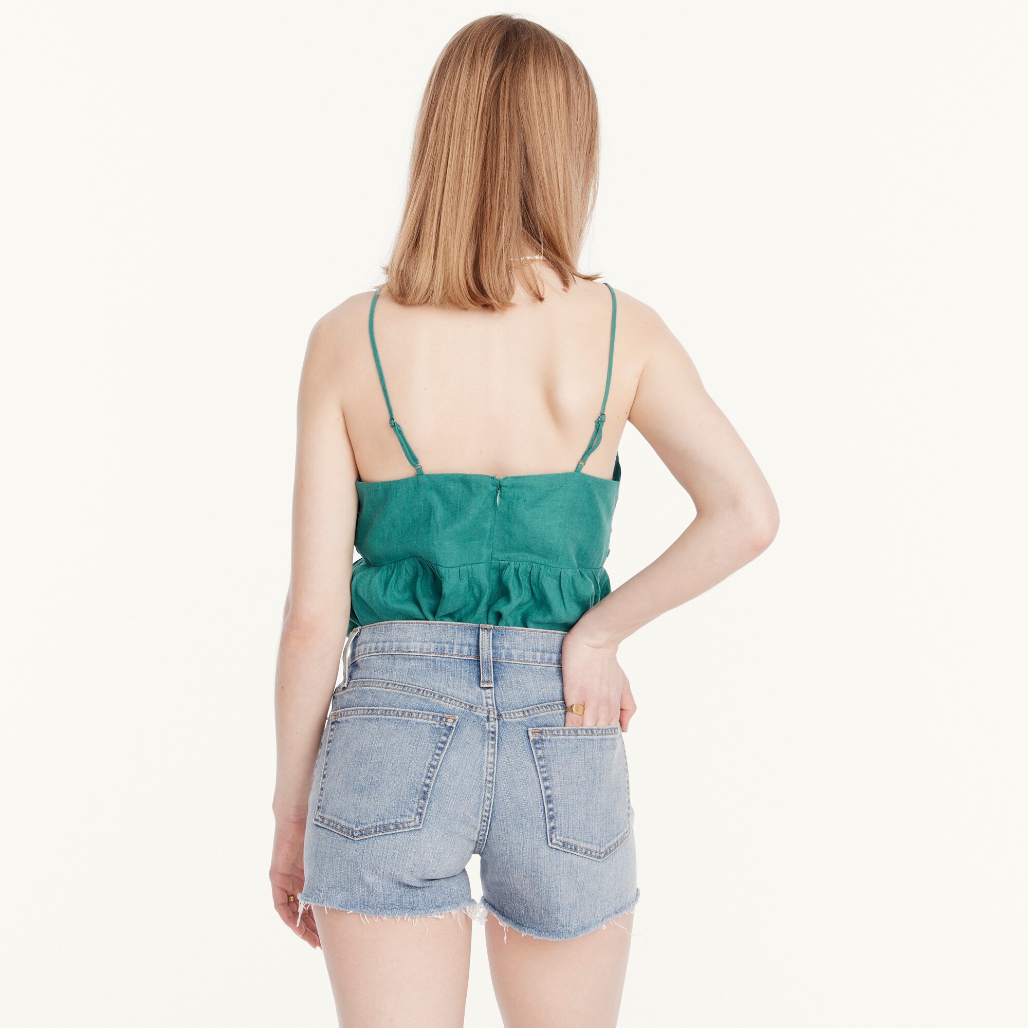 Mid-rise denim short in Bleecker wash