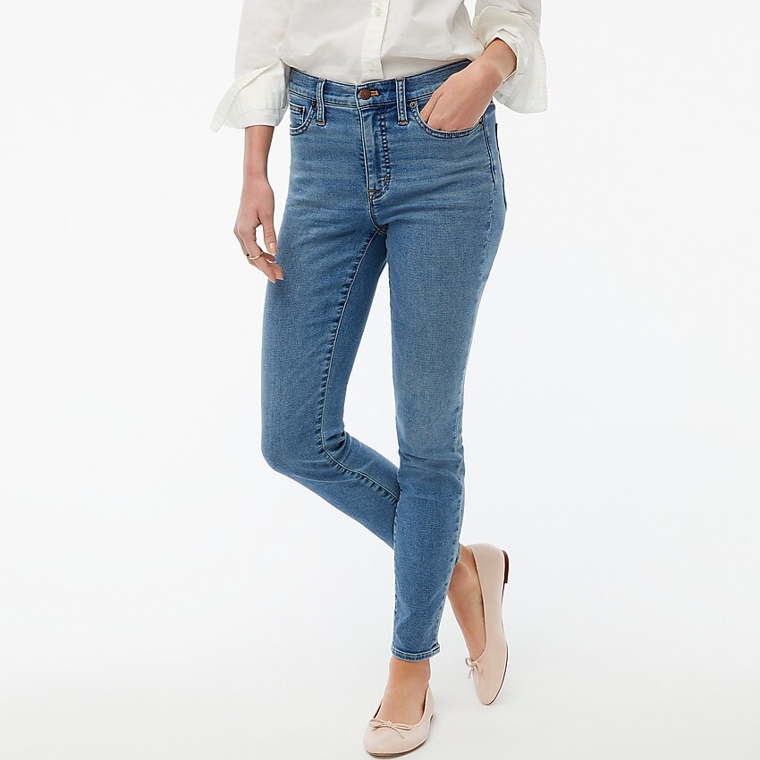 factory: 9" mid-rise skinny jean in signature stretch+ for women, right side, view zoomed