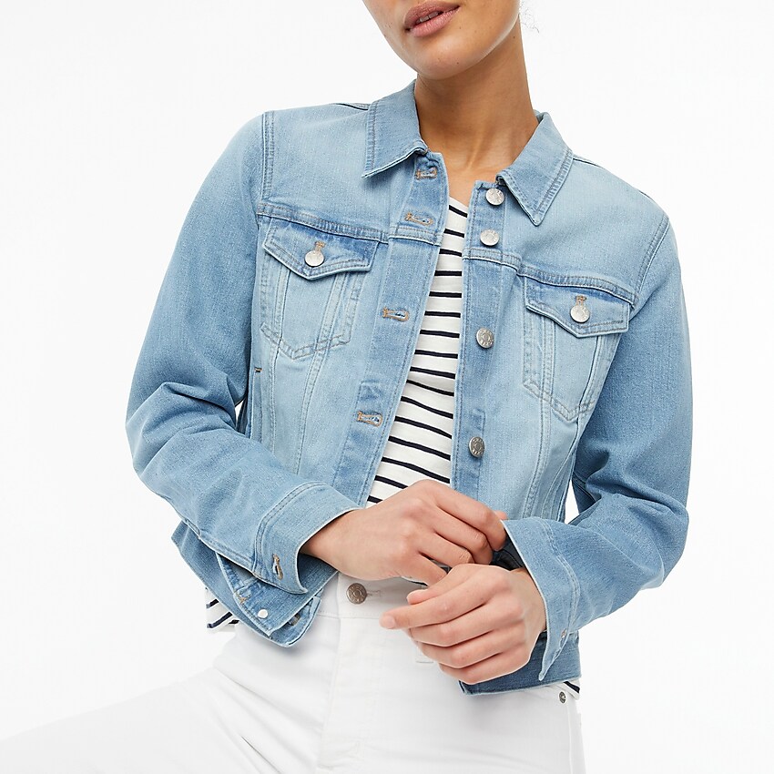 factory: classic denim jacket for women, right side, view zoomed