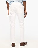 Straight-fit white jean in Signature flex