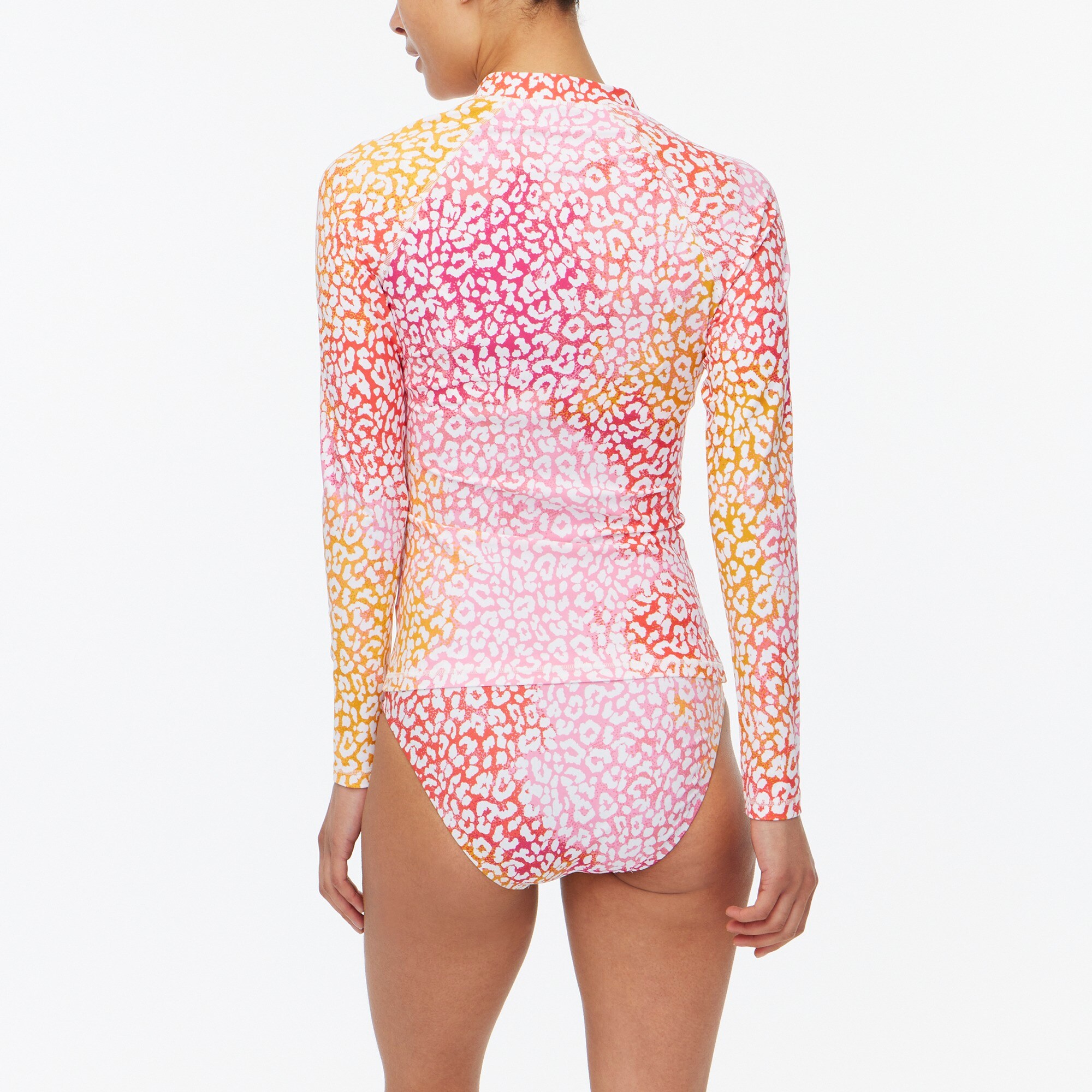 Rash guard with front zip - image 3