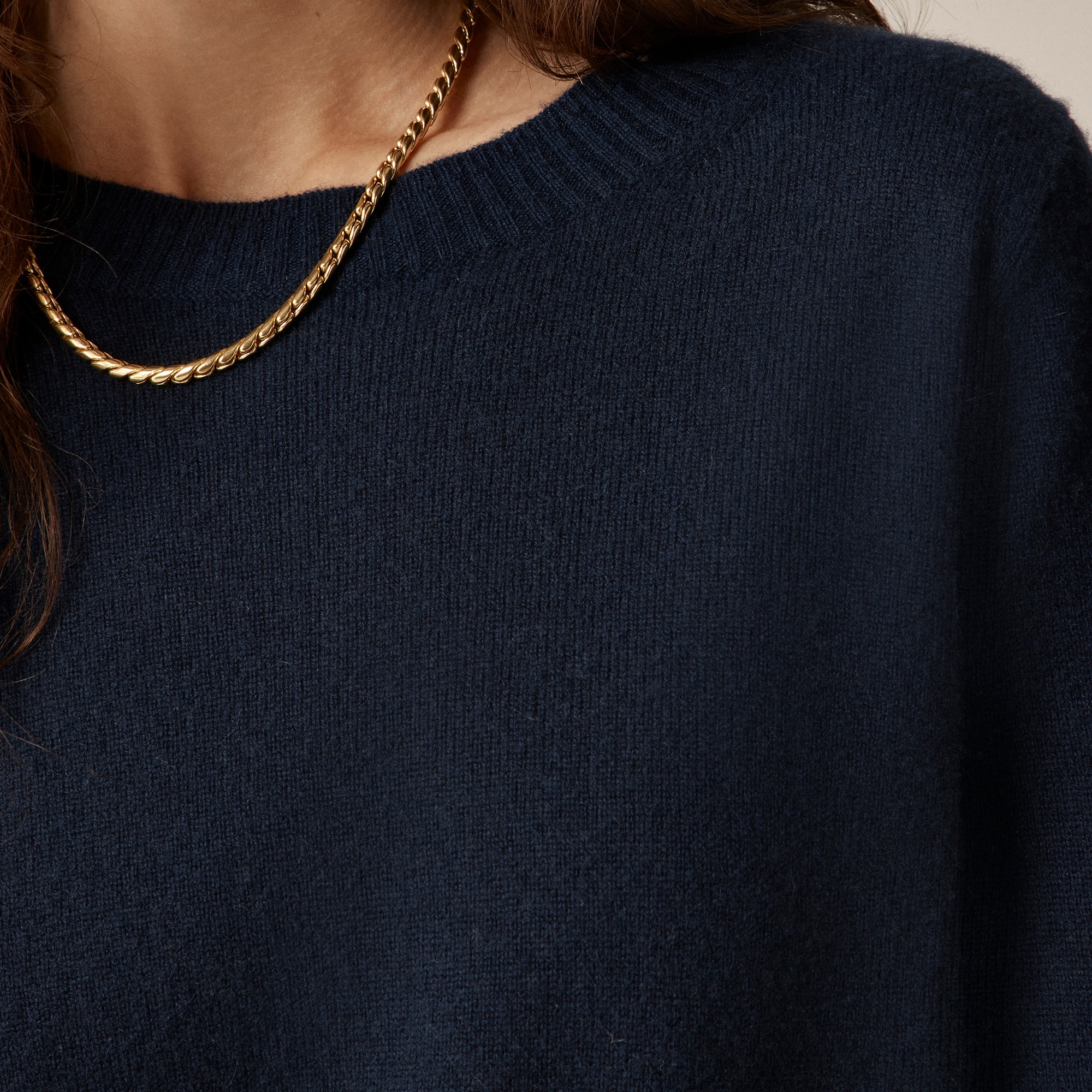 Cashmere shrunken crewneck sweater