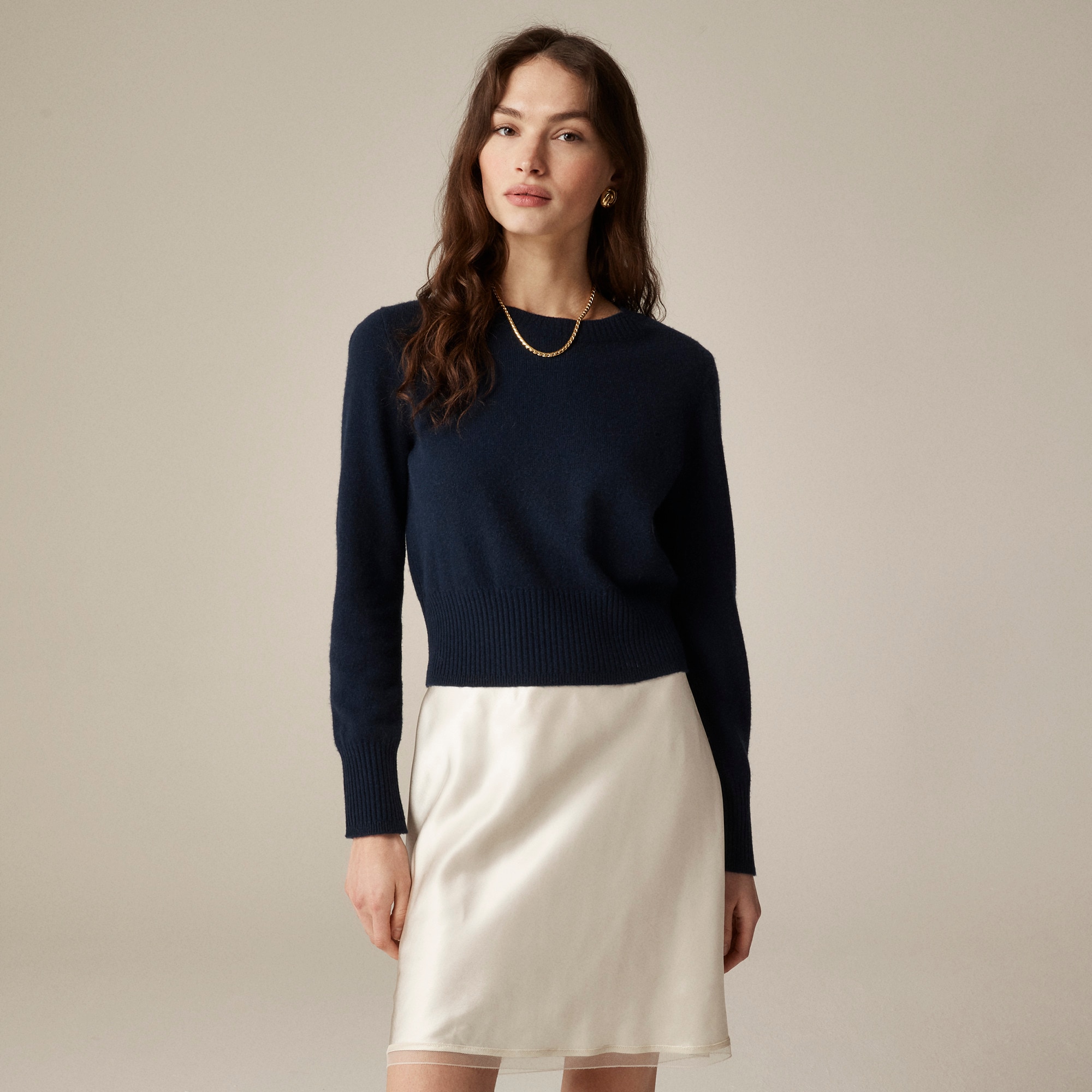 Cashmere shrunken crewneck sweater