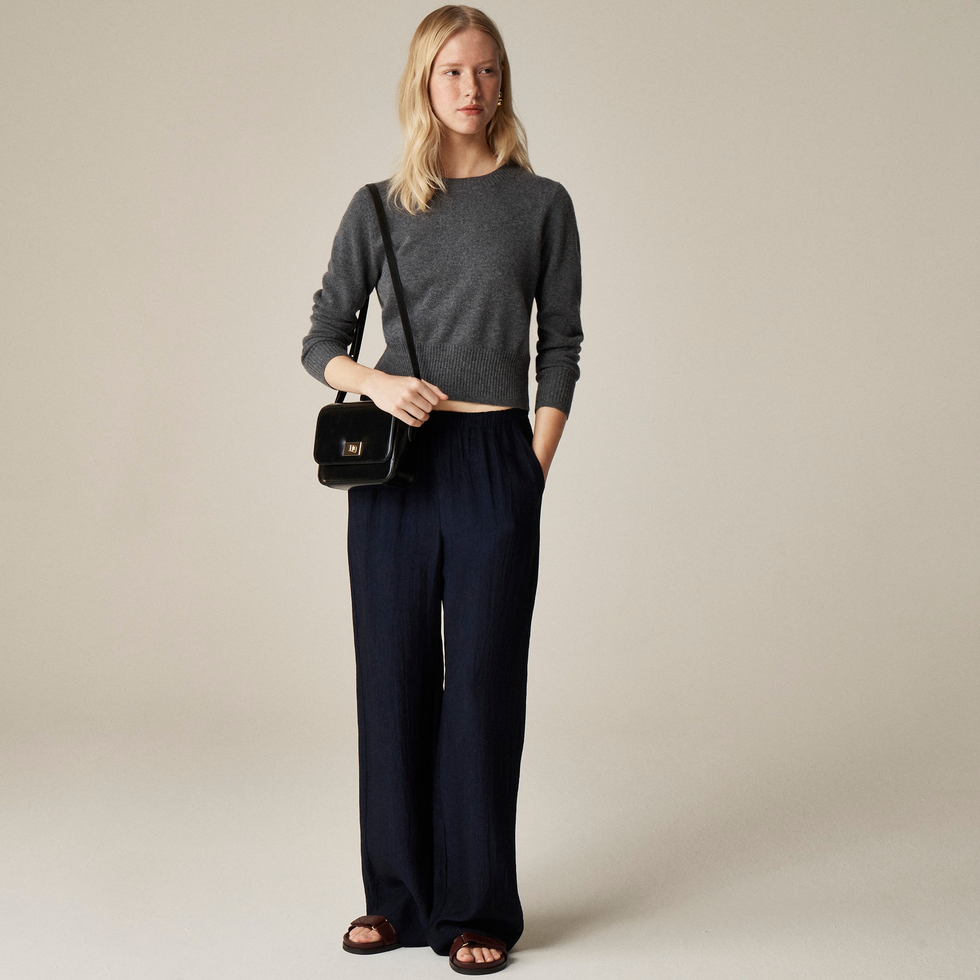 Cashmere shrunken crewneck sweater - image 3