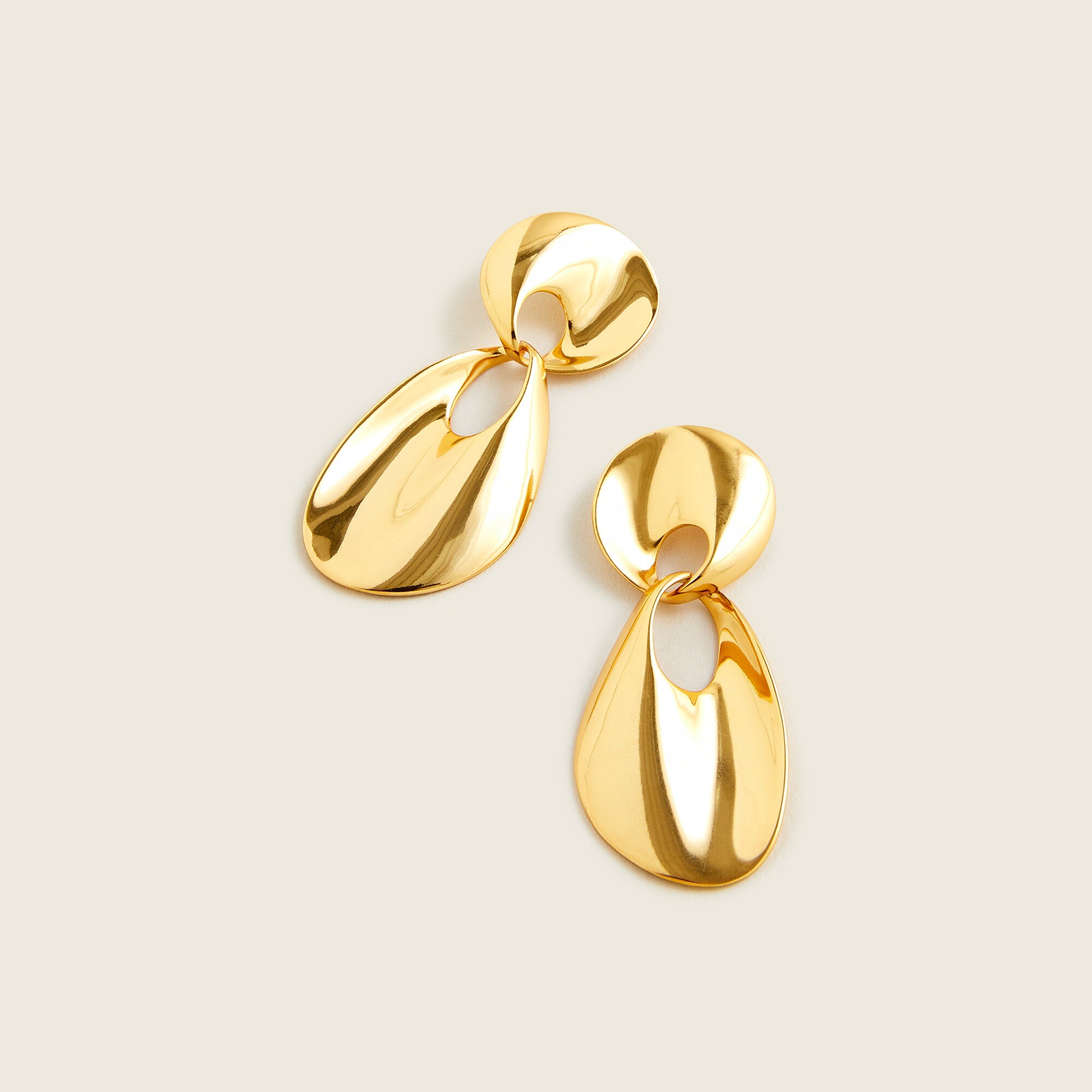Metallic drop earrings