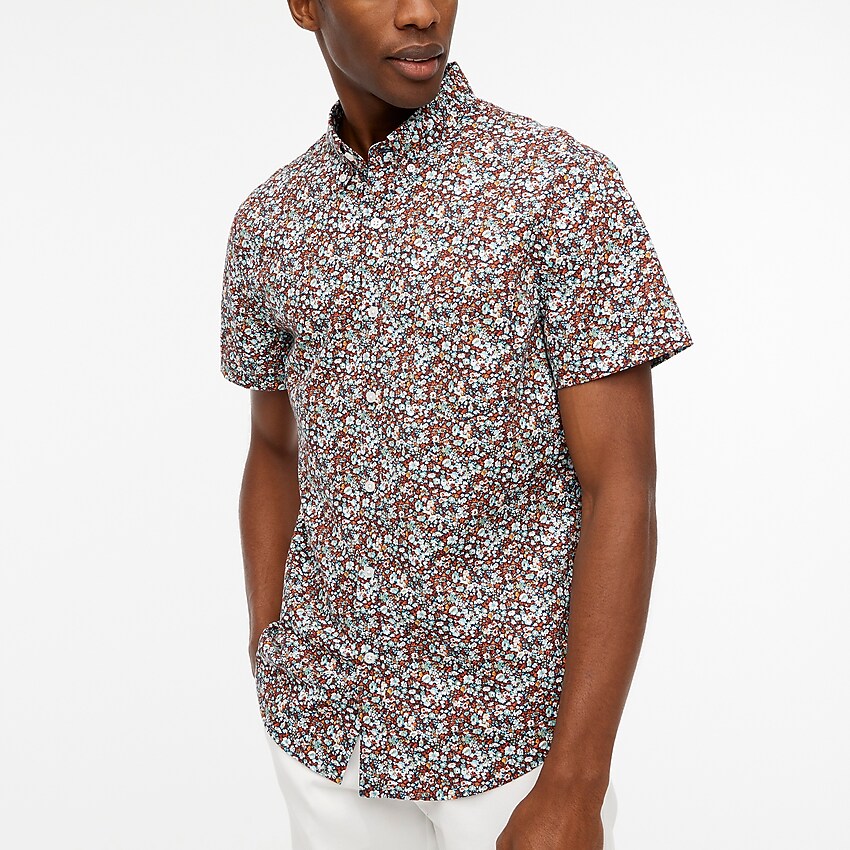 factory: slim short-sleeve printed flex casual shirt for men, right side, view zoomed