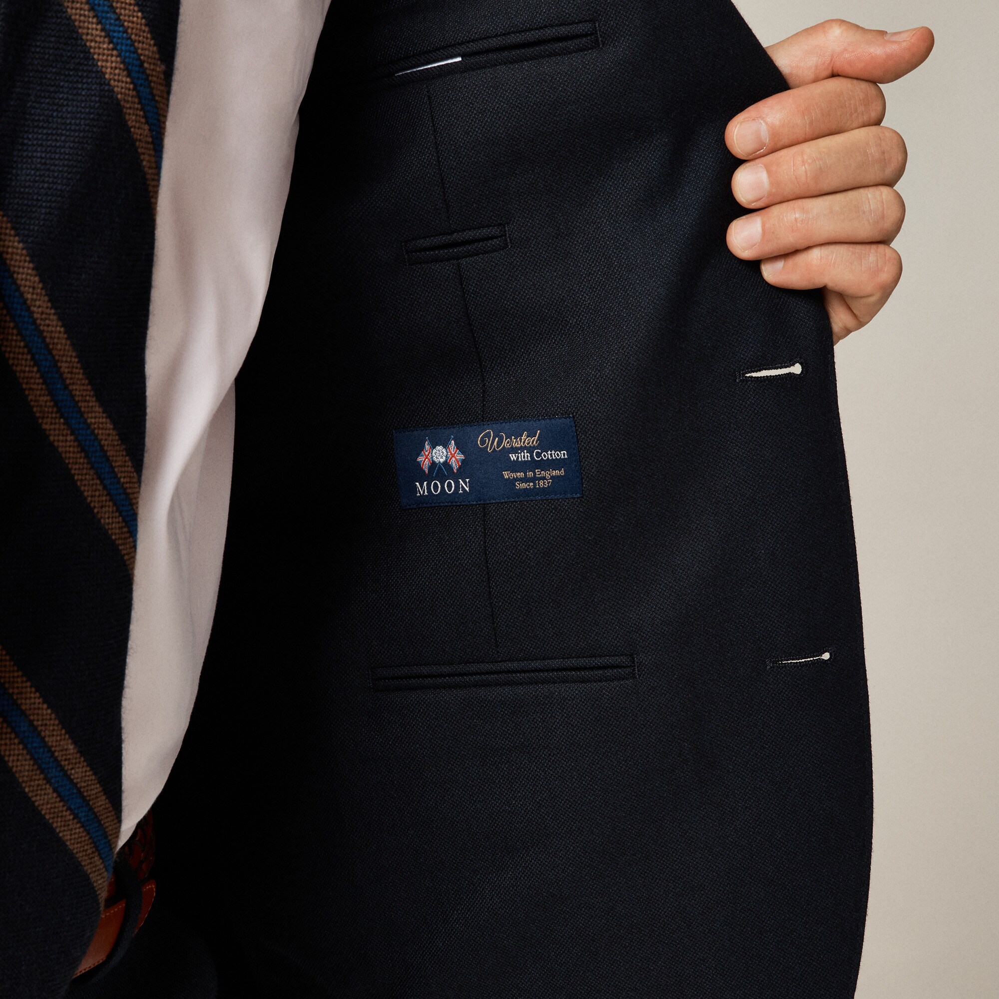 Ludlow Slim-fit suit jacket in English cotton-wool blend