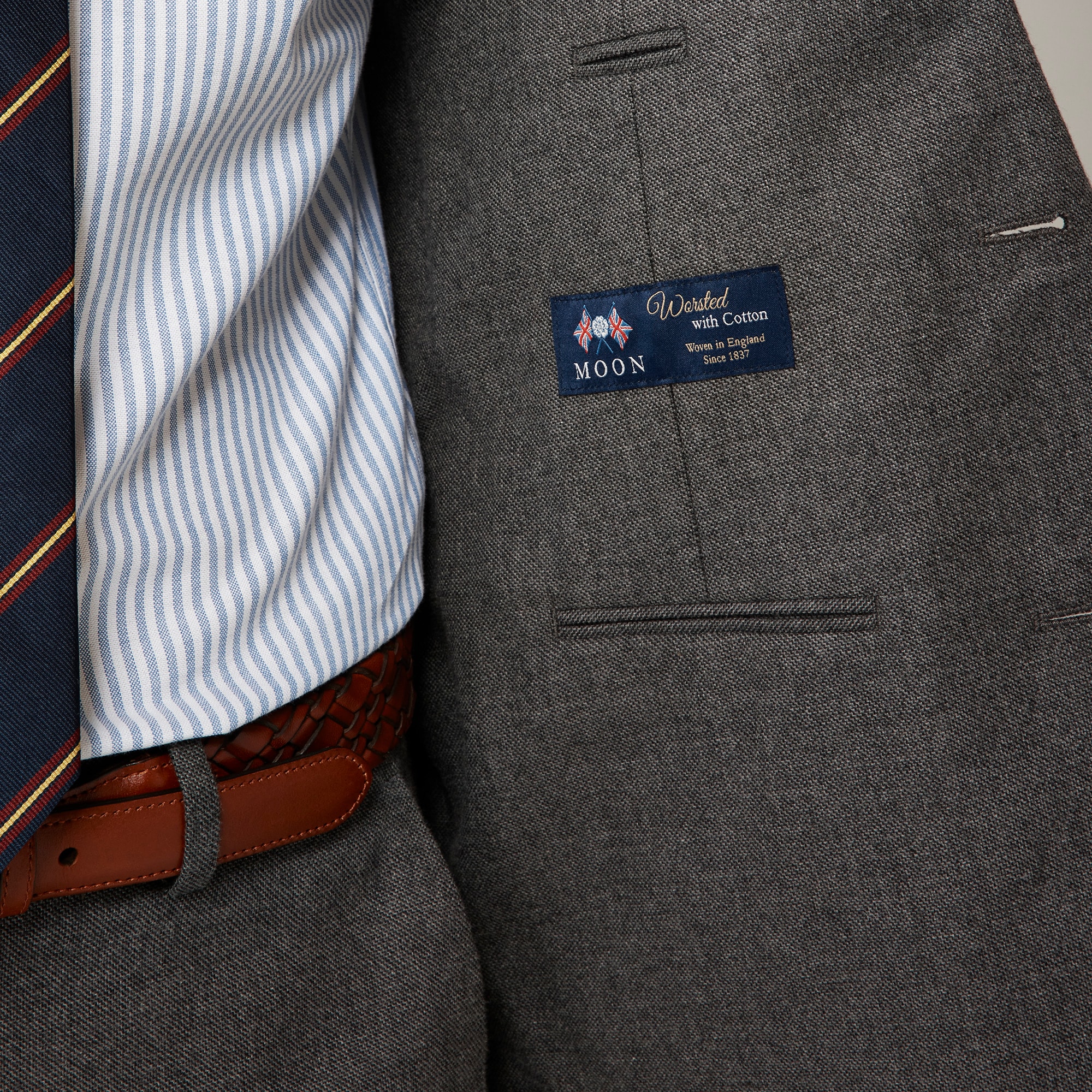 Ludlow Slim-fit suit jacket in English cotton-wool blend