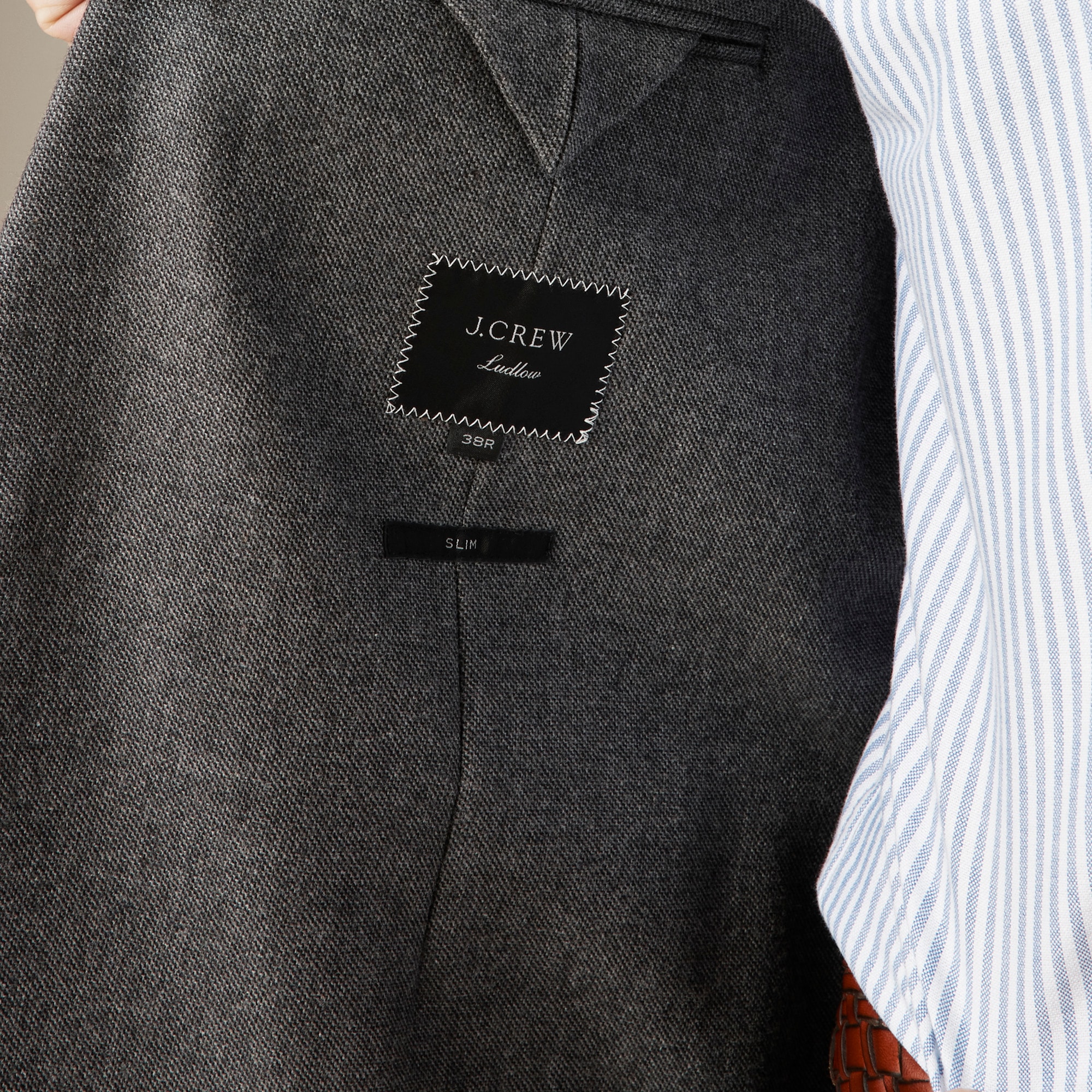 Ludlow Slim-fit suit jacket in English cotton-wool blend