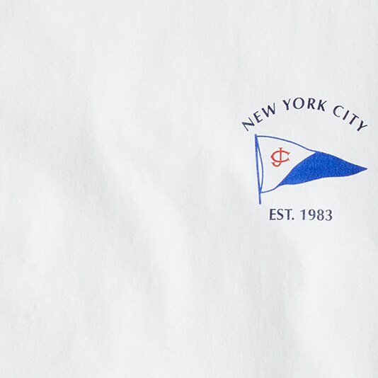 FLAG GRAPHIC WHITE