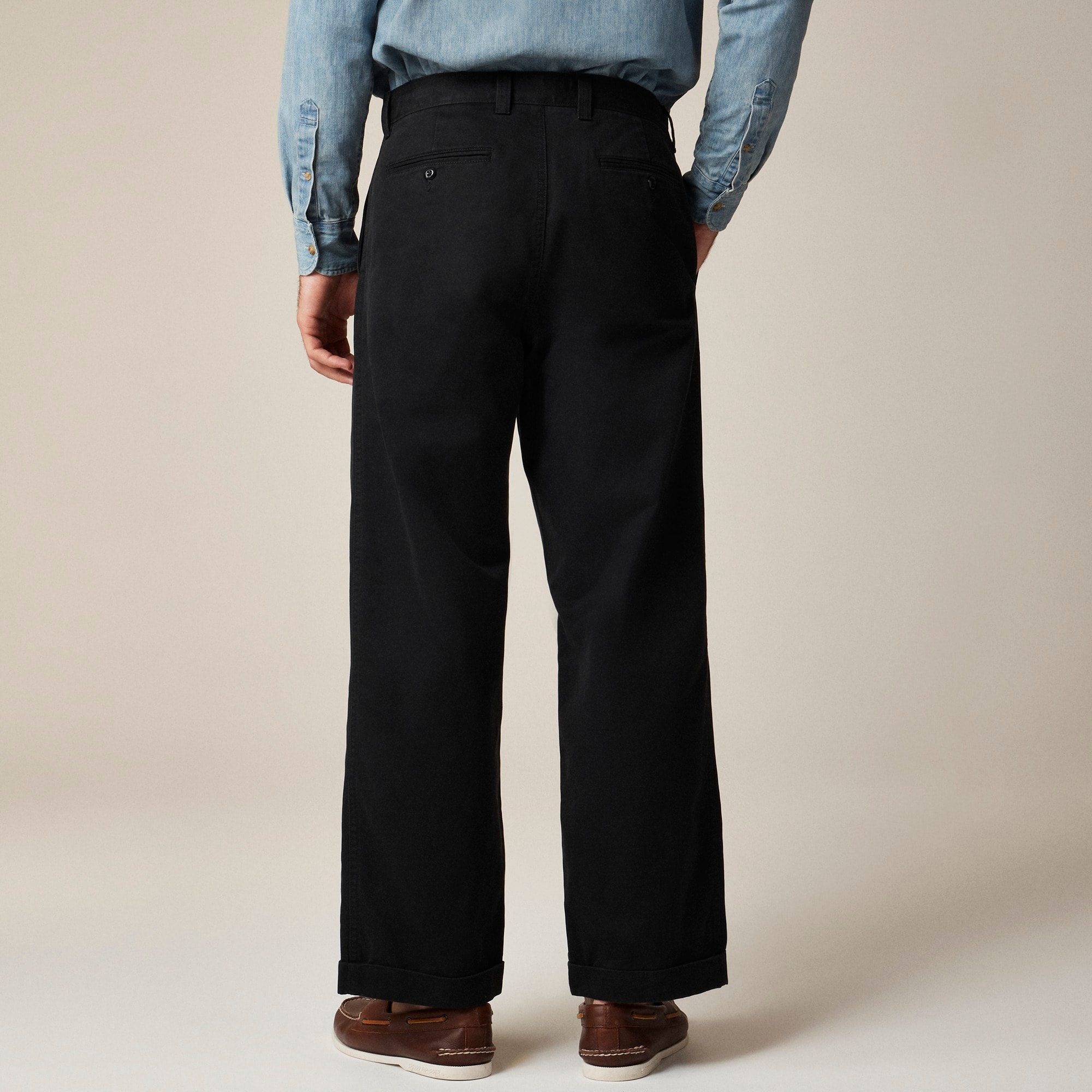 Giant-fit chino pant