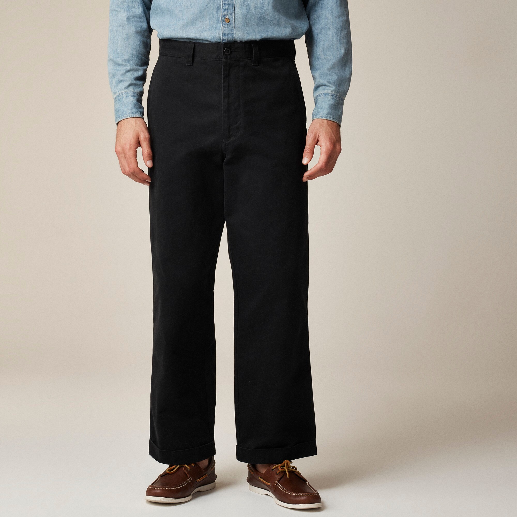 Giant-fit chino pant