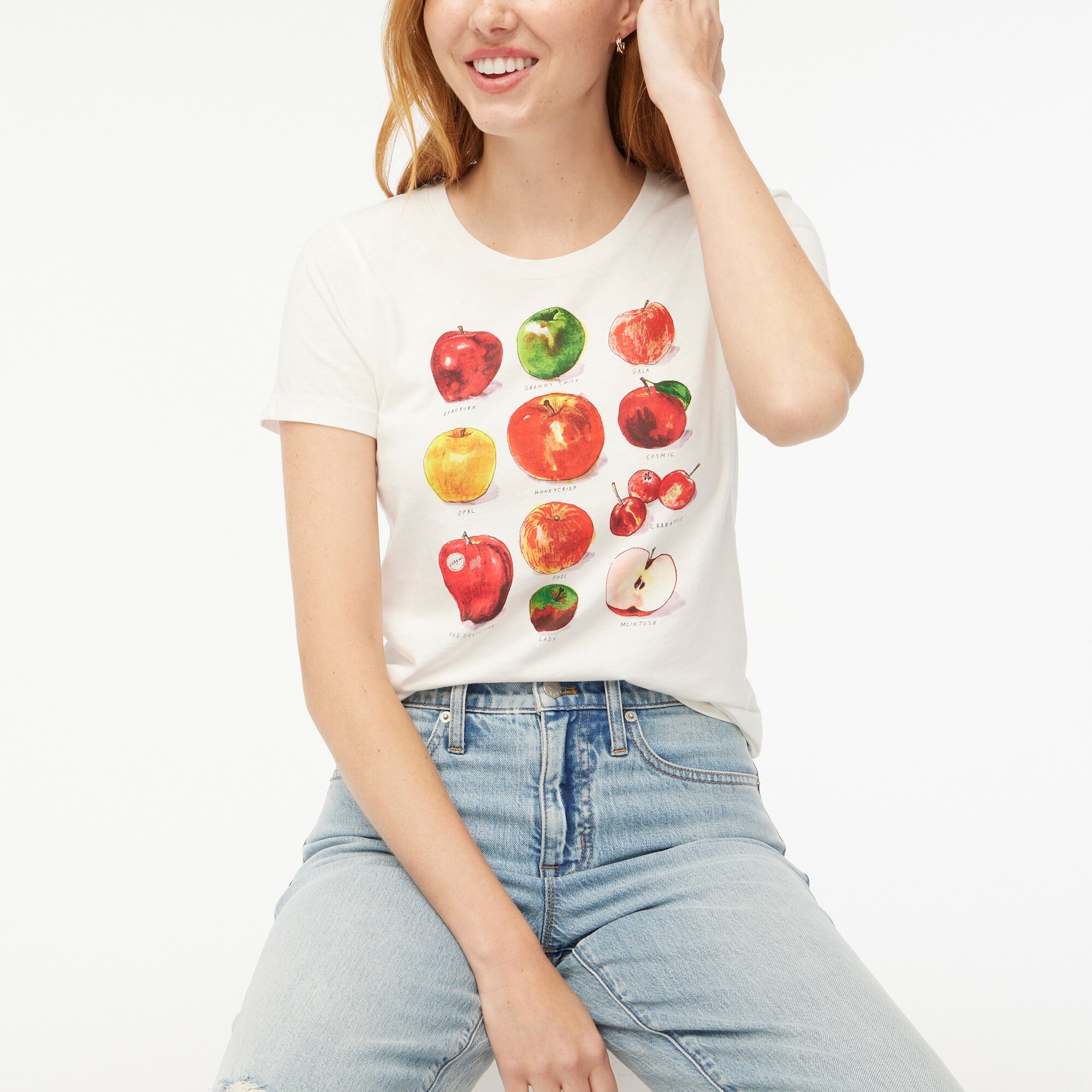 Apple grid graphic tee