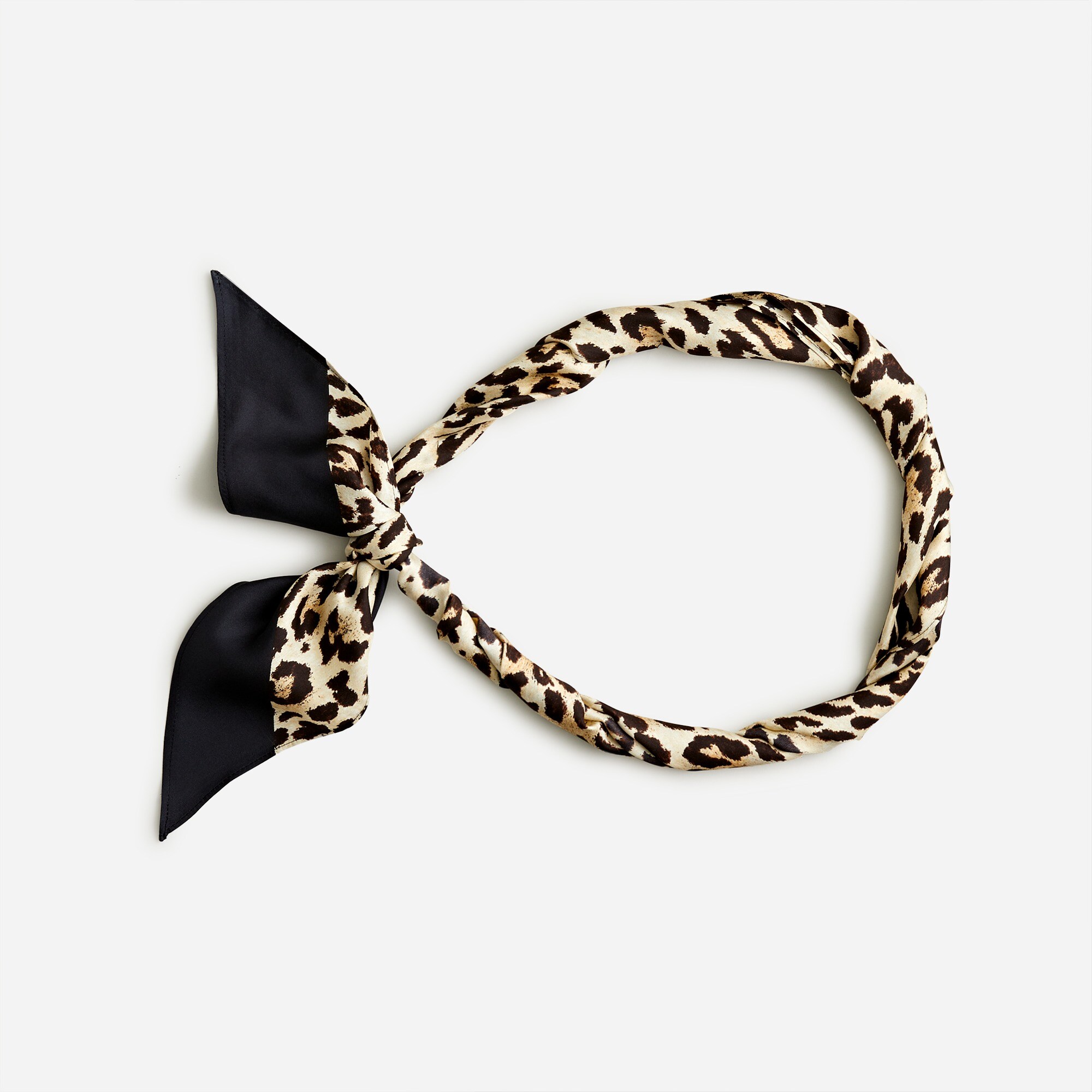 Tapered silk scarf in leopard print