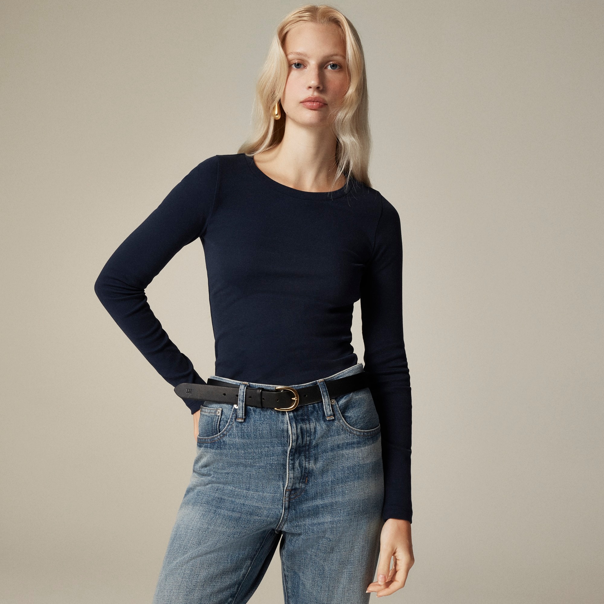 Perfect-fit Long-sleeve Crewneck T-shirt For Women