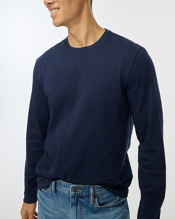 factory: long-sleeve heritage tee in relaxed fit for men, right side, view zoomed