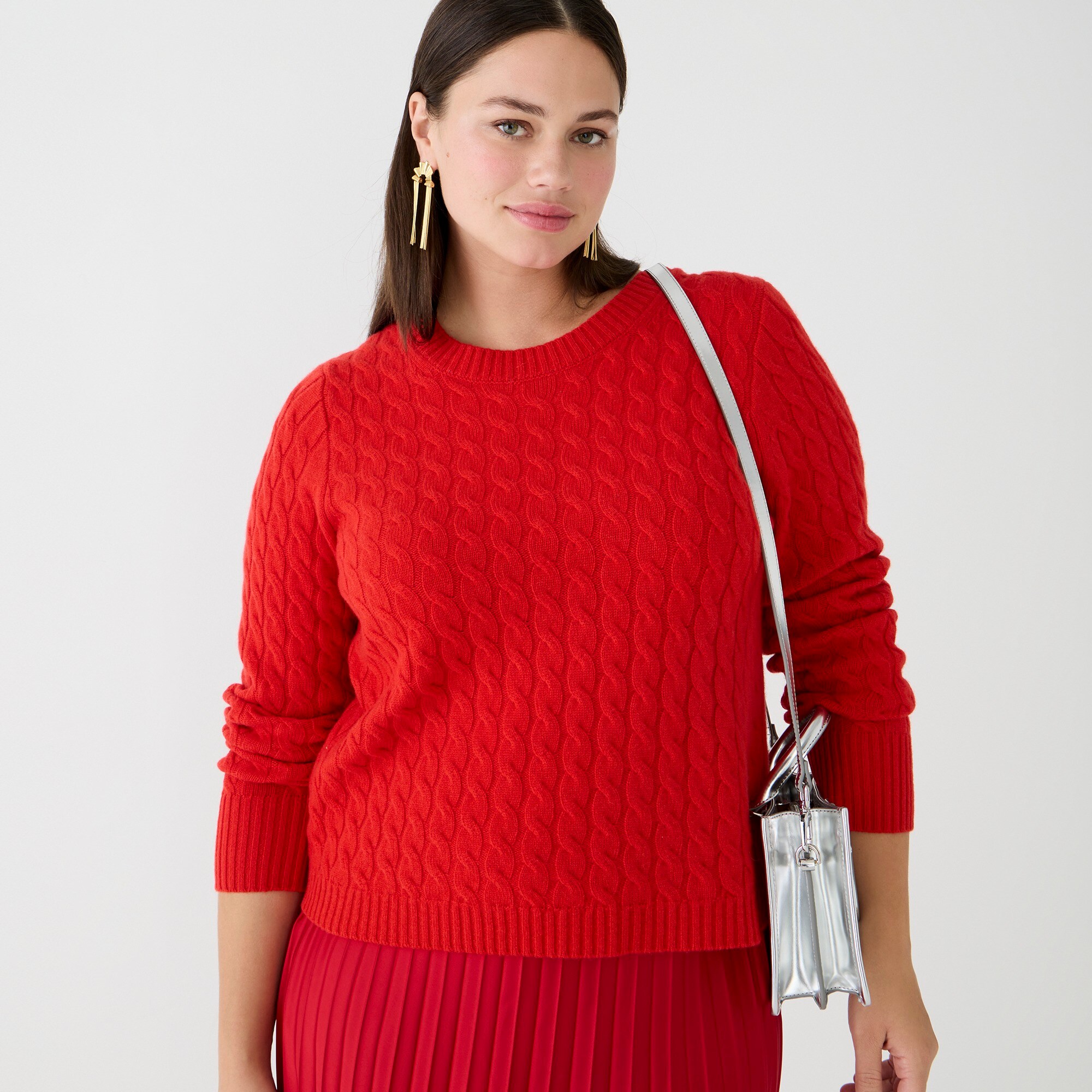 Cashmere cable-knit crewneck sweater