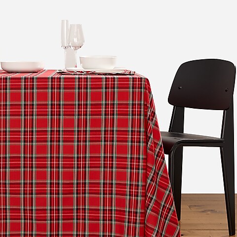  Limited-edition tablecloth in Good tidings plaid