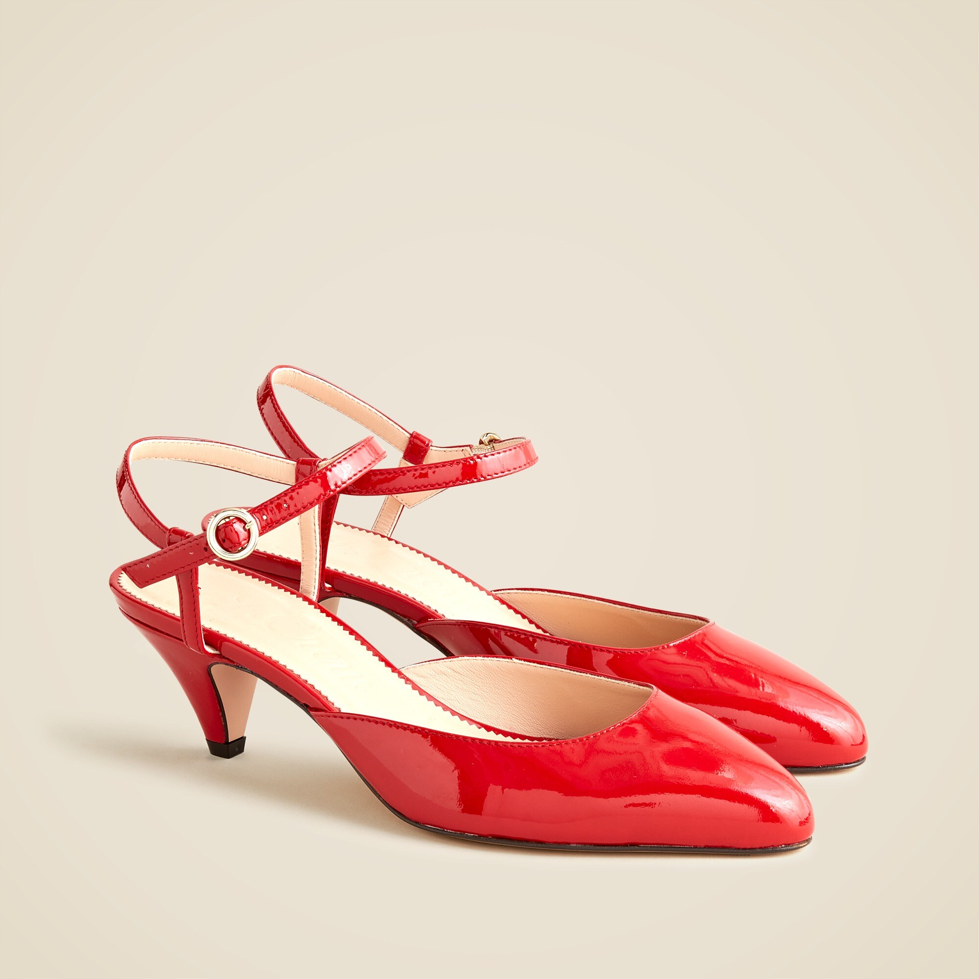 Pointed-toe heels in Italian patent leather